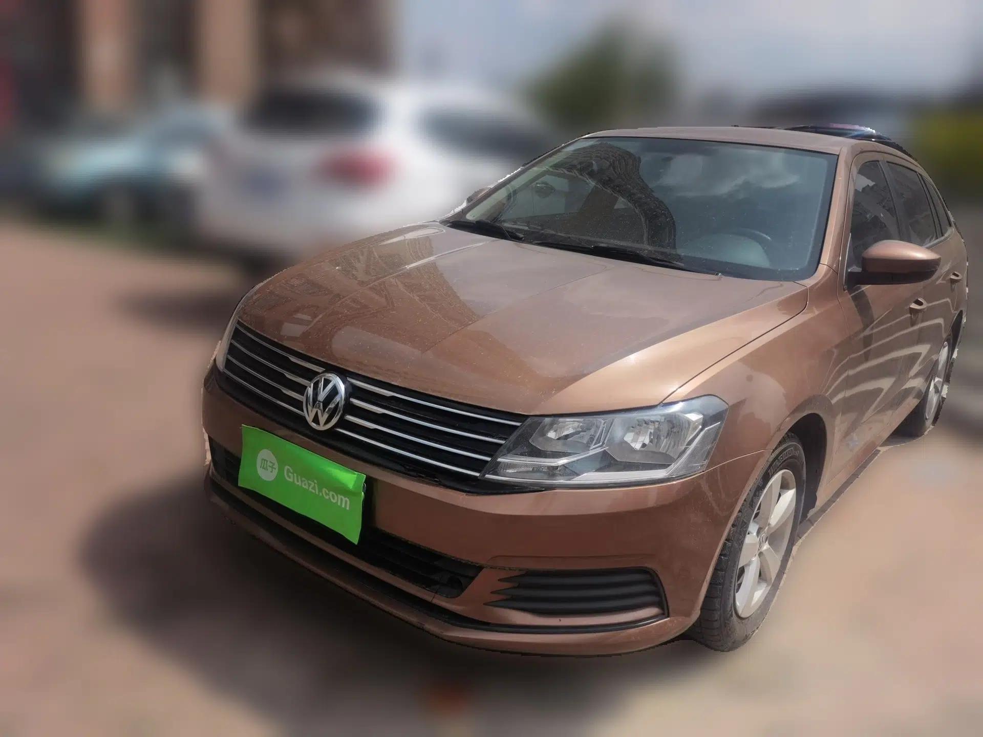 Used Volkswagen Gran Lavida 2015 1.6L Manual Fashion Edition — миниатюра 1