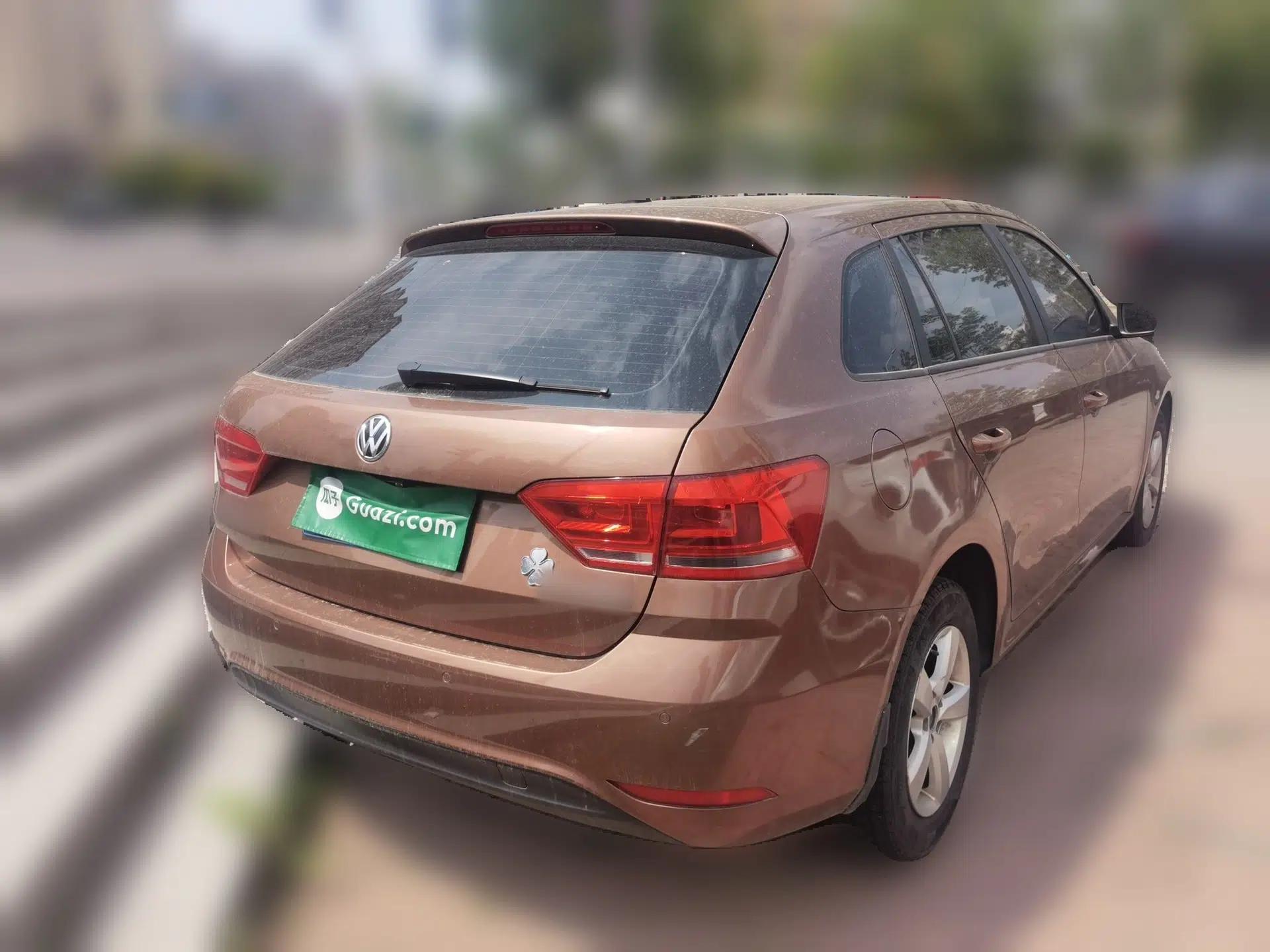 Used Volkswagen Gran Lavida 2015 1.6L Manual Fashion Edition — миниатюра 6