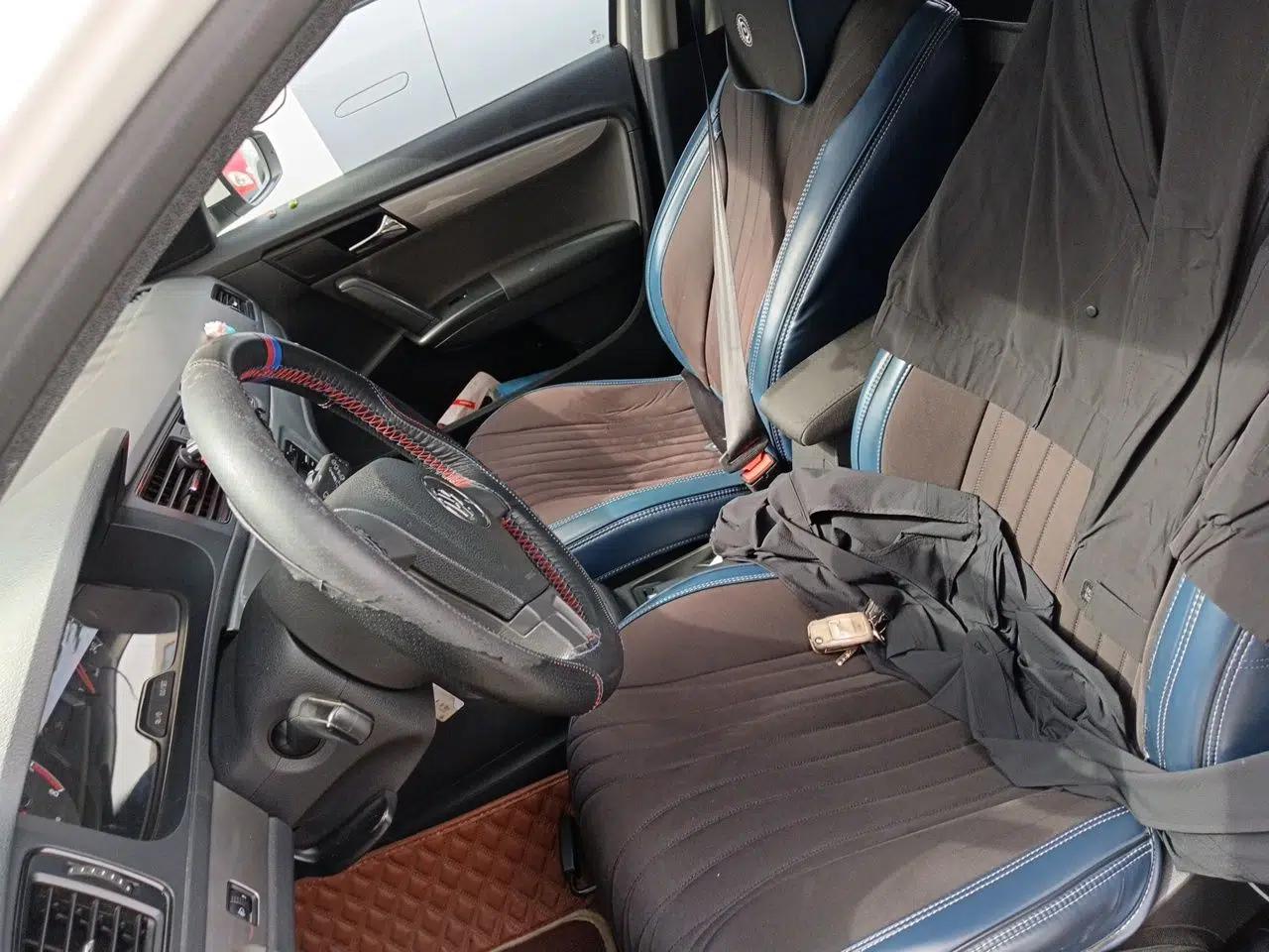 Used Volkswagen Gran Lavida 2013 1.6L Automatic Fashion Model — миниатюра 15