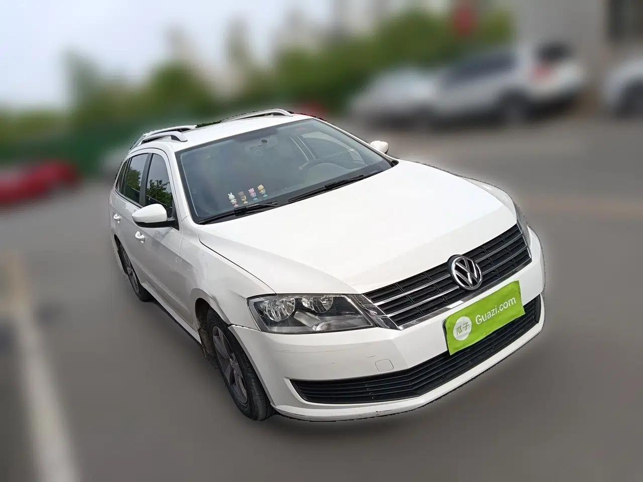Used Volkswagen Gran Lavida 2013 1.6L Automatic Fashion Model — миниатюра 3