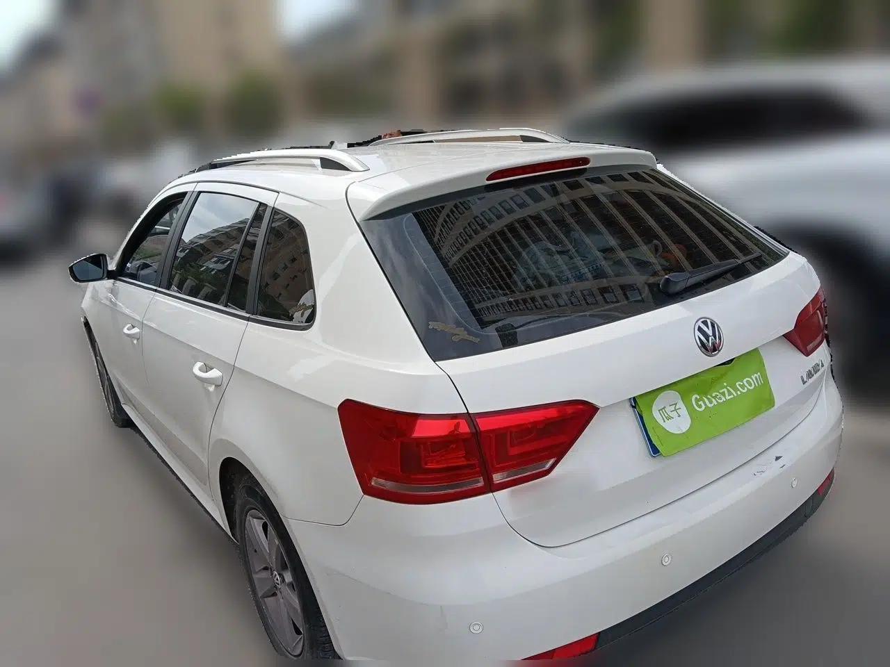 Used Volkswagen Gran Lavida 2013 1.6L Automatic Fashion Model — миниатюра 4