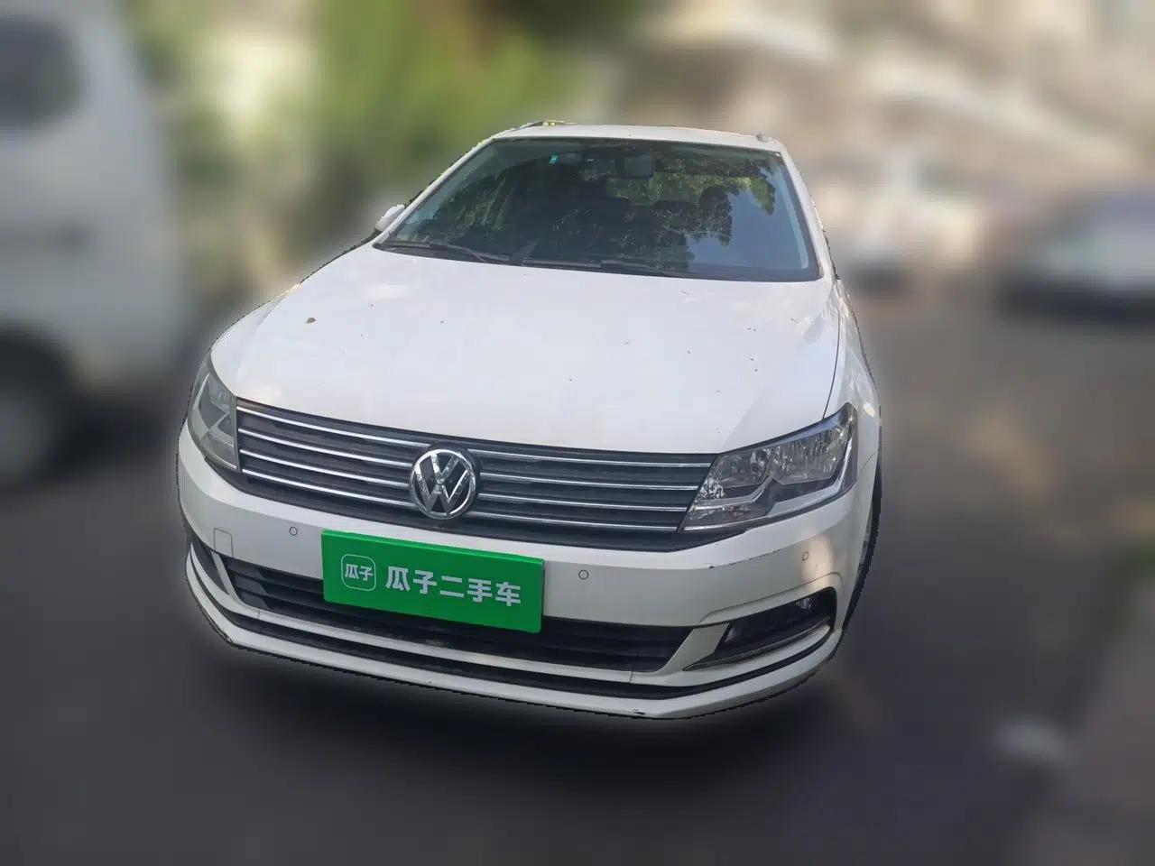 Used Volkswagen Gran Lavida 2015 230TSI DSG Comfort Edition — миниатюра 1
