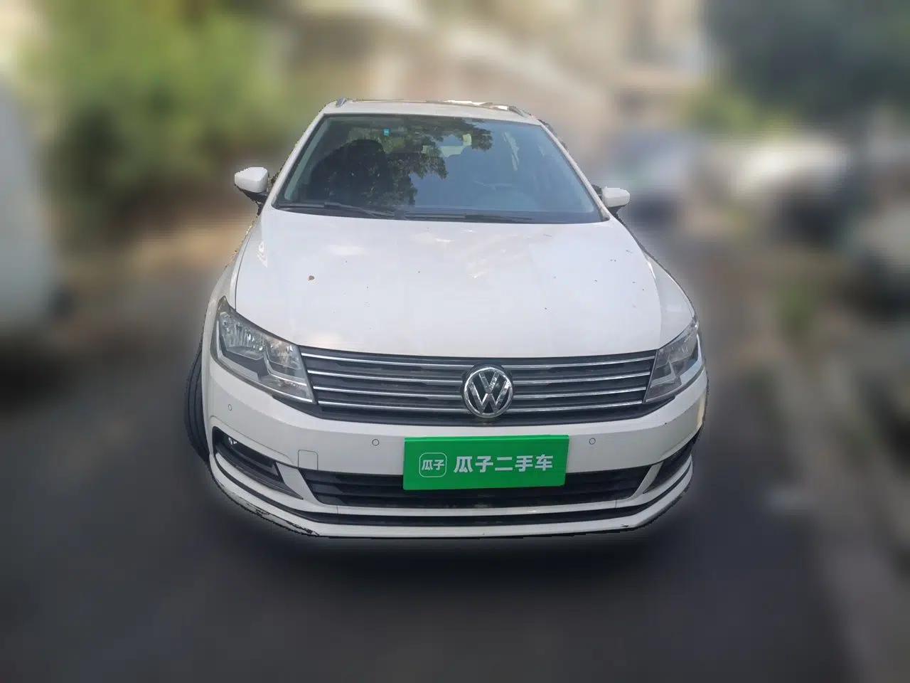 Used Volkswagen Gran Lavida 2015 230TSI DSG Comfort Edition — миниатюра 2