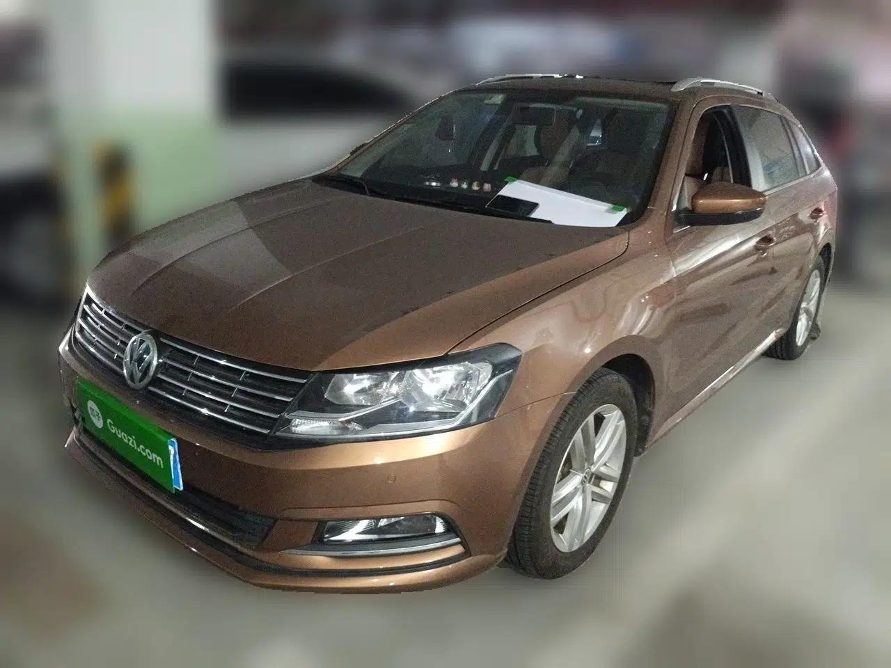 Used Volkswagen Gran Lavida 2015 1.6L Automatic Comfort Edition — миниатюра 1