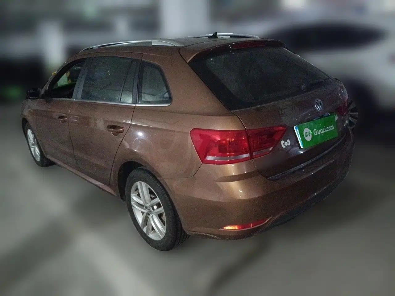 Used Volkswagen Gran Lavida 2015 1.6L Automatic Comfort Edition — миниатюра 4