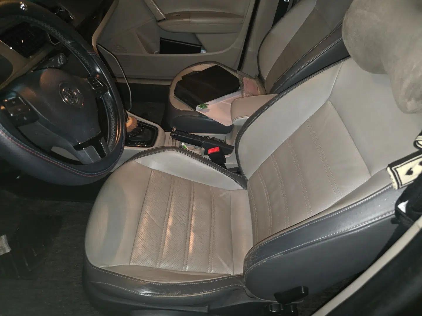 Used Volkswagen Gran Lavida 2013 1.4 TSI Automatic Luxury Model — миниатюра 15