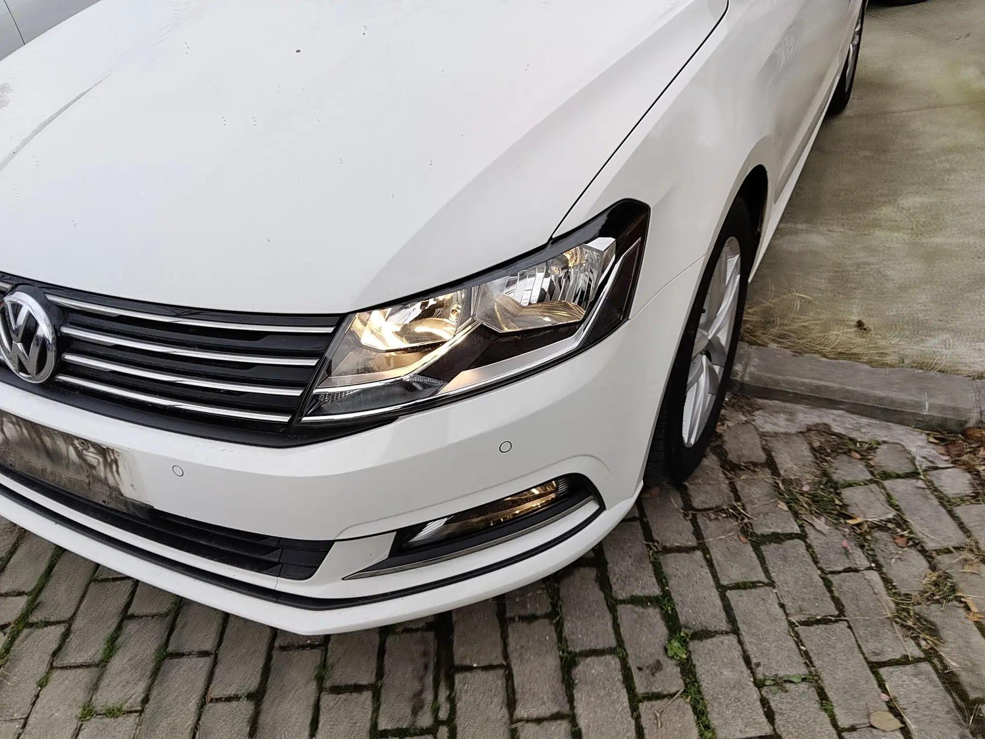 Used Volkswagen Gran Lavida 2017 230TSI DSG Comfort Edition — миниатюра 8