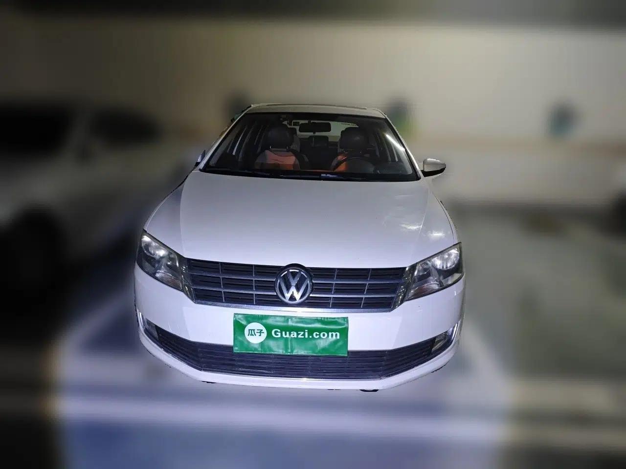 Used Volkswagen Gran Lavida 2013 1.6L Automatic Luxury Model — миниатюра 2