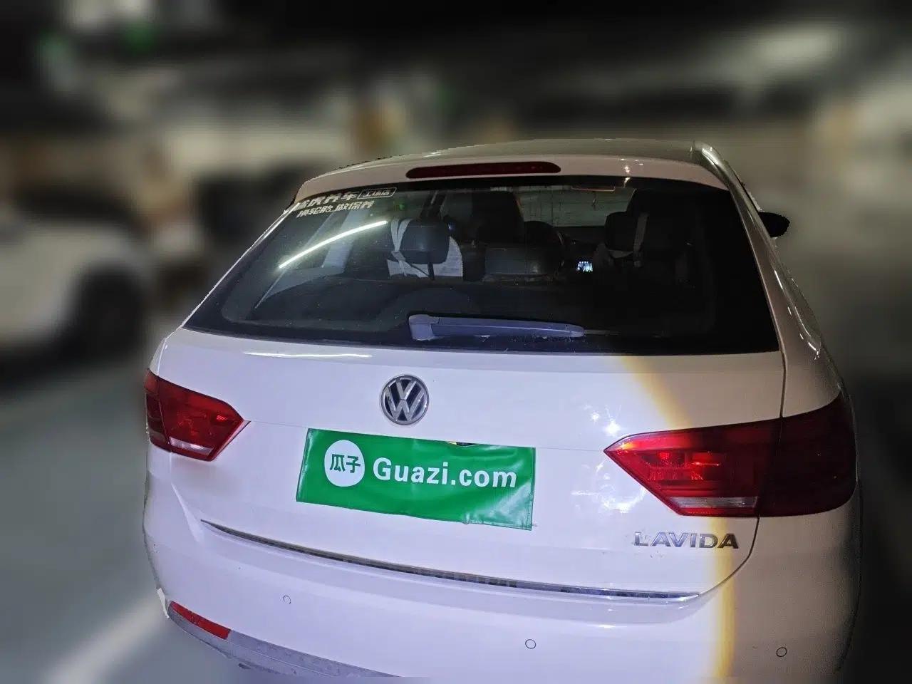 Used Volkswagen Gran Lavida 2013 1.6L Automatic Luxury Model — миниатюра 5
