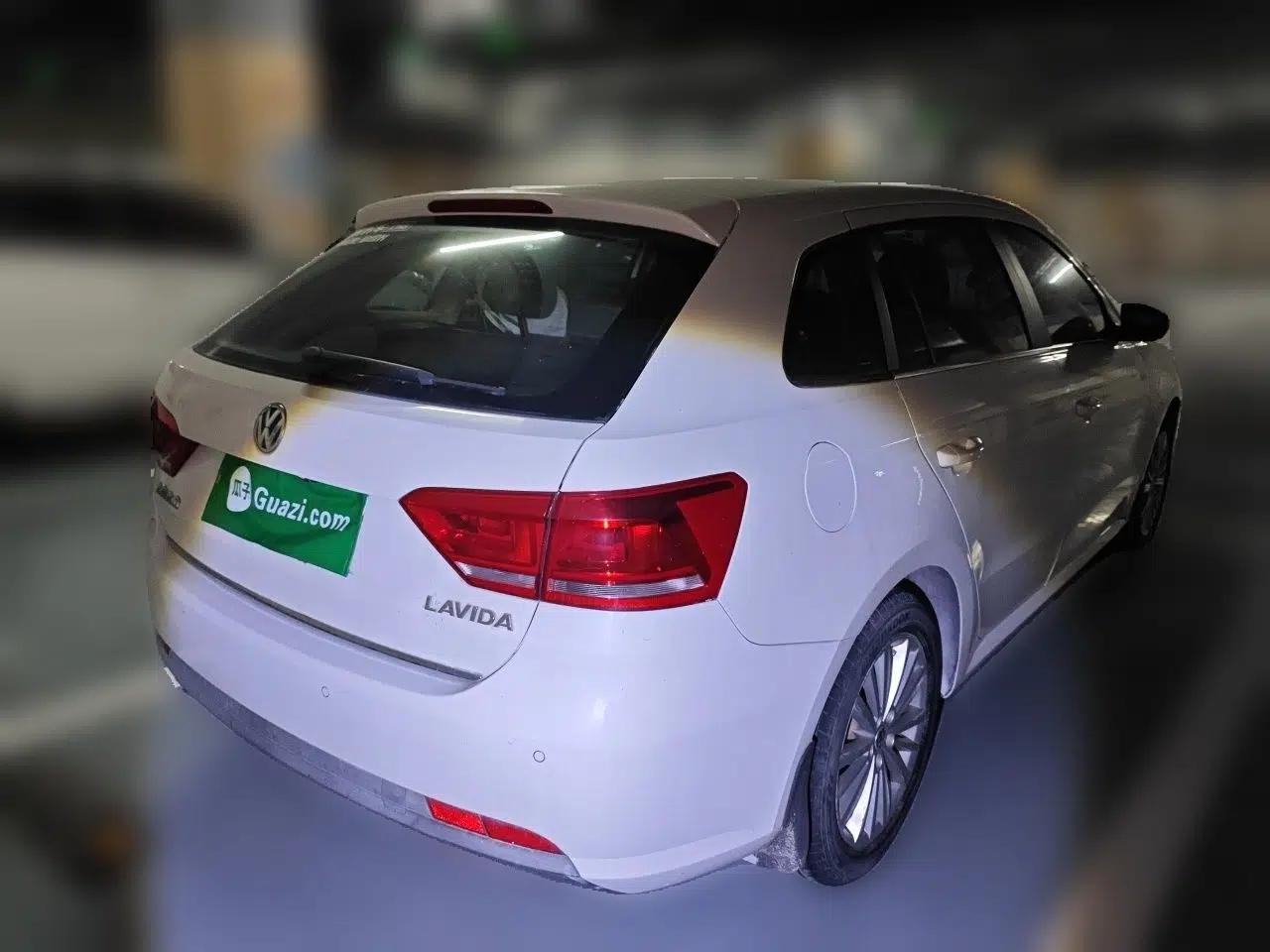 Used Volkswagen Gran Lavida 2013 1.6L Automatic Luxury Model — миниатюра 6