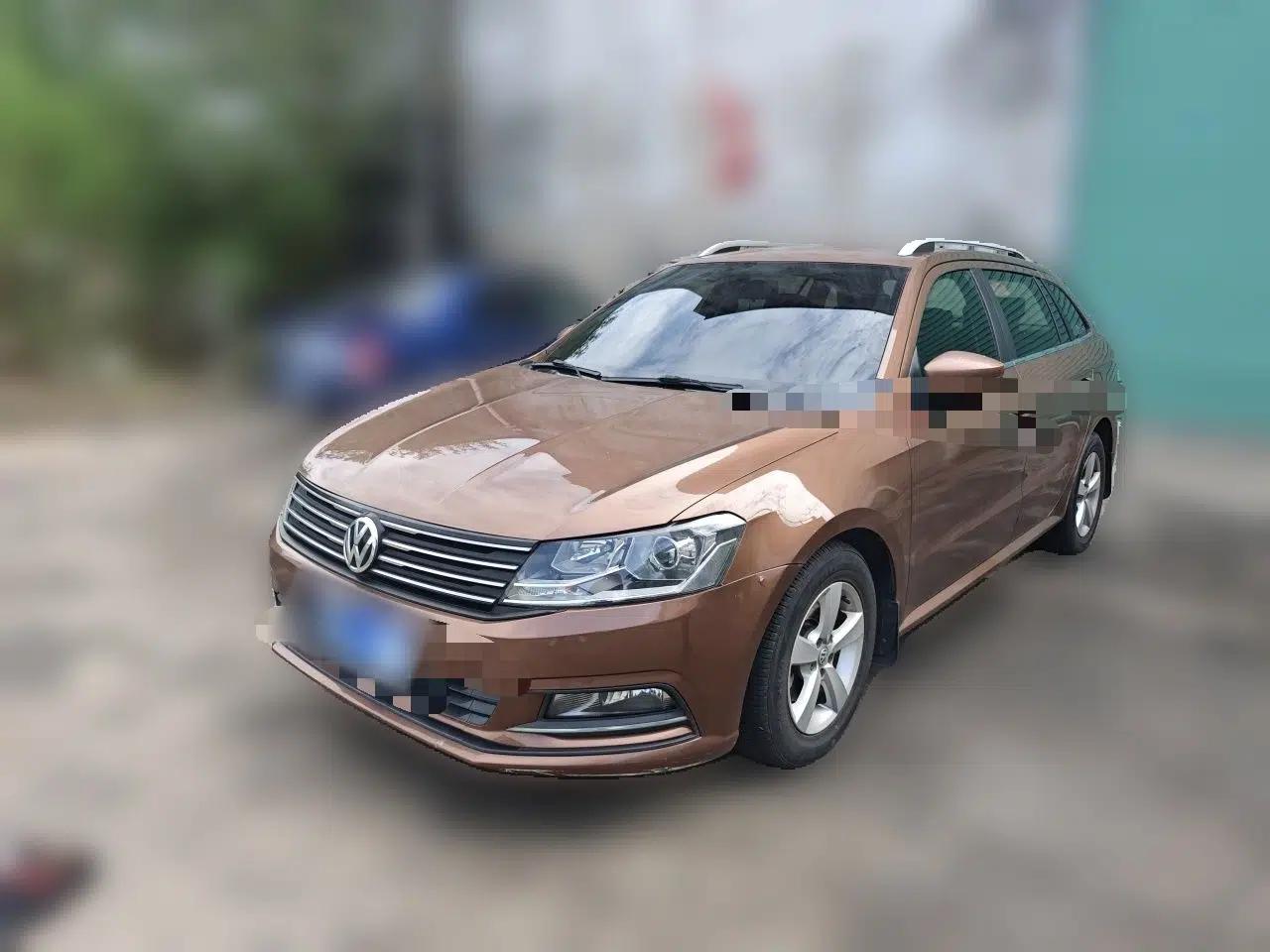 Used Volkswagen Gran Lavida 2015 1.6L Automatic Fashion Edition — миниатюра 1