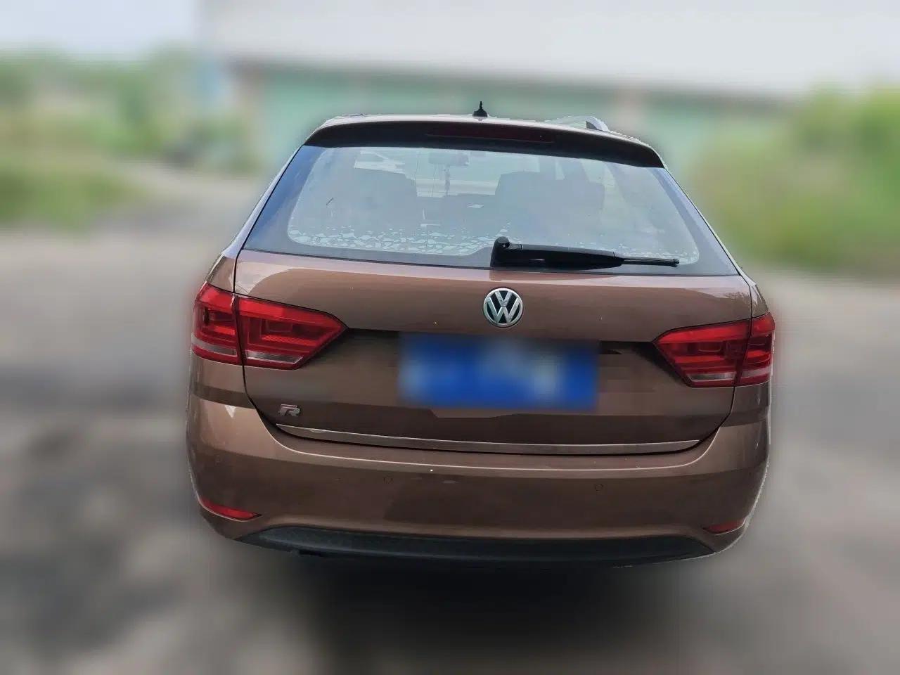 Used Volkswagen Gran Lavida 2015 1.6L Automatic Fashion Edition — миниатюра 5
