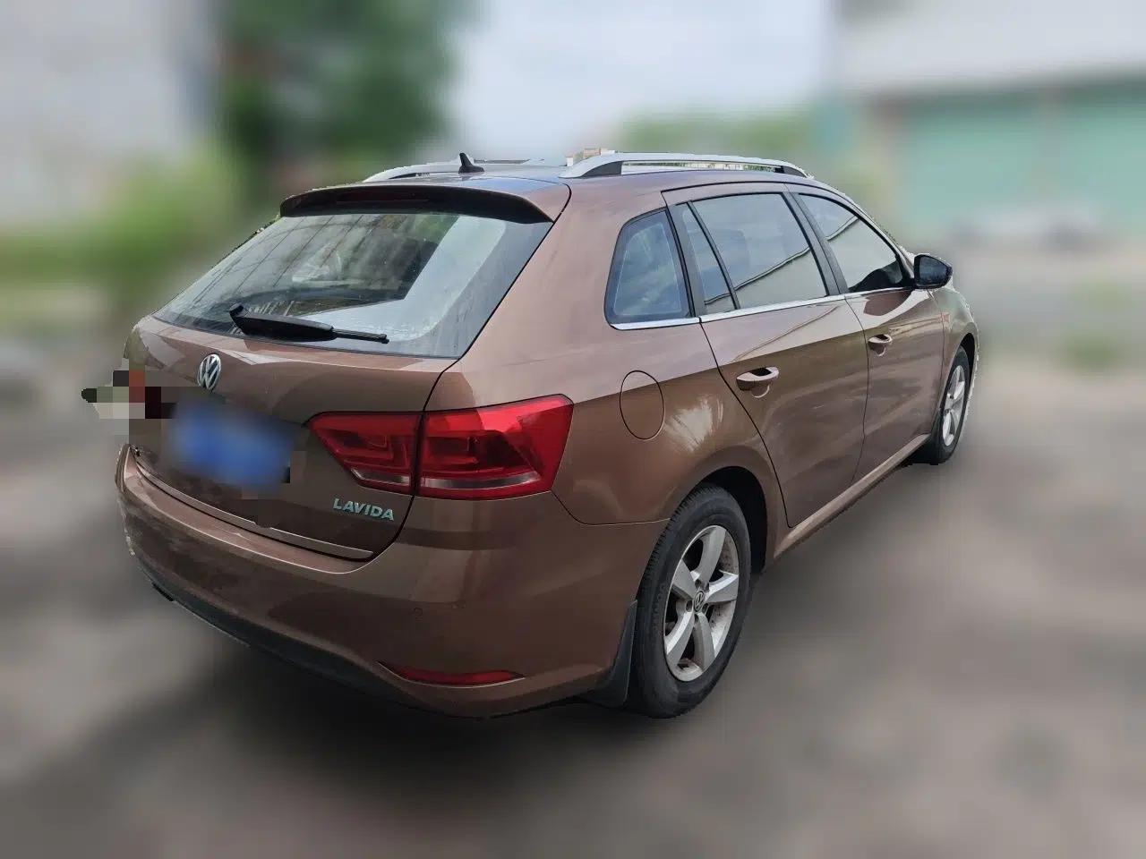Used Volkswagen Gran Lavida 2015 1.6L Automatic Fashion Edition — миниатюра 6