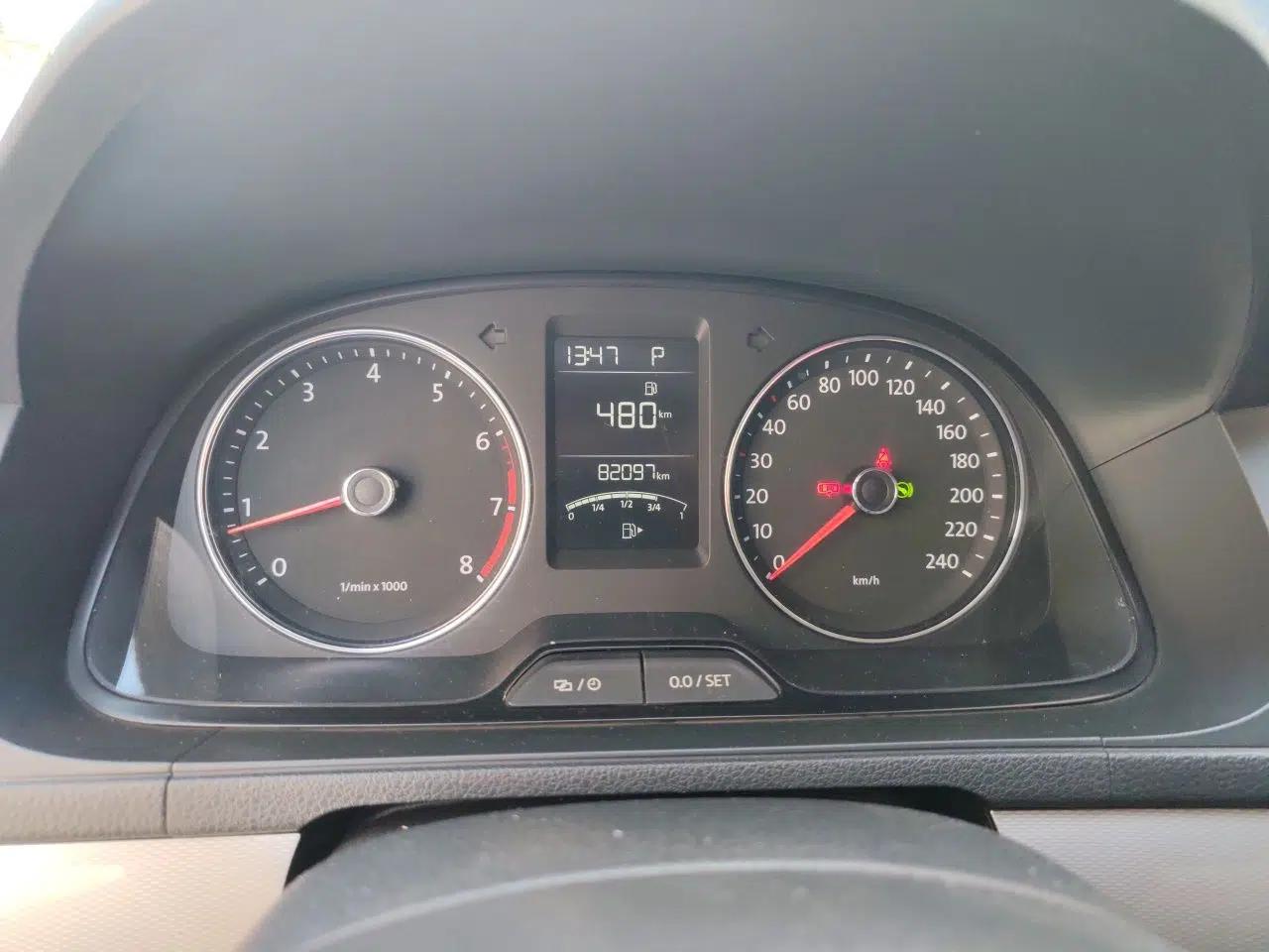 Used Volkswagen Gran Lavida 2013 1.4 TSI Automatic Comfort Model — миниатюра 11