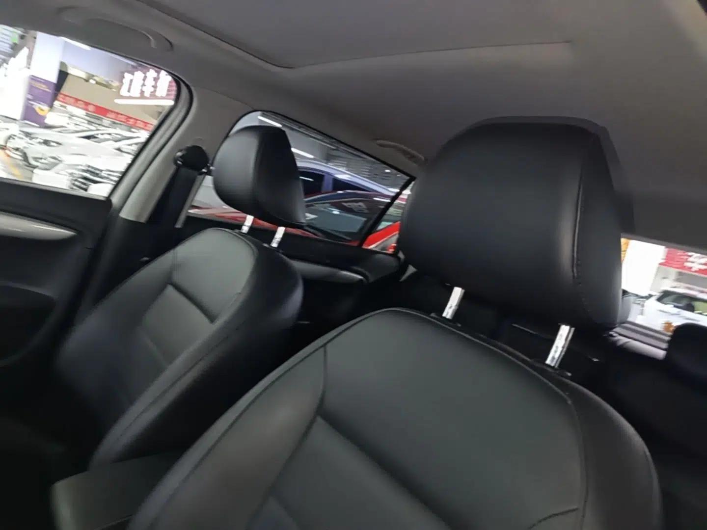 Used Volkswagen Gran Lavida 2013 1.6L Automatic Comfort Model — миниатюра 26