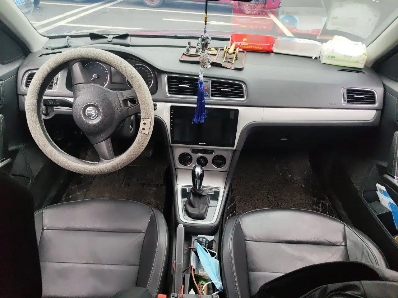 Used Volkswagen Gran Lavida 2013 1.6L Automatic Comfort Model — миниатюра 9