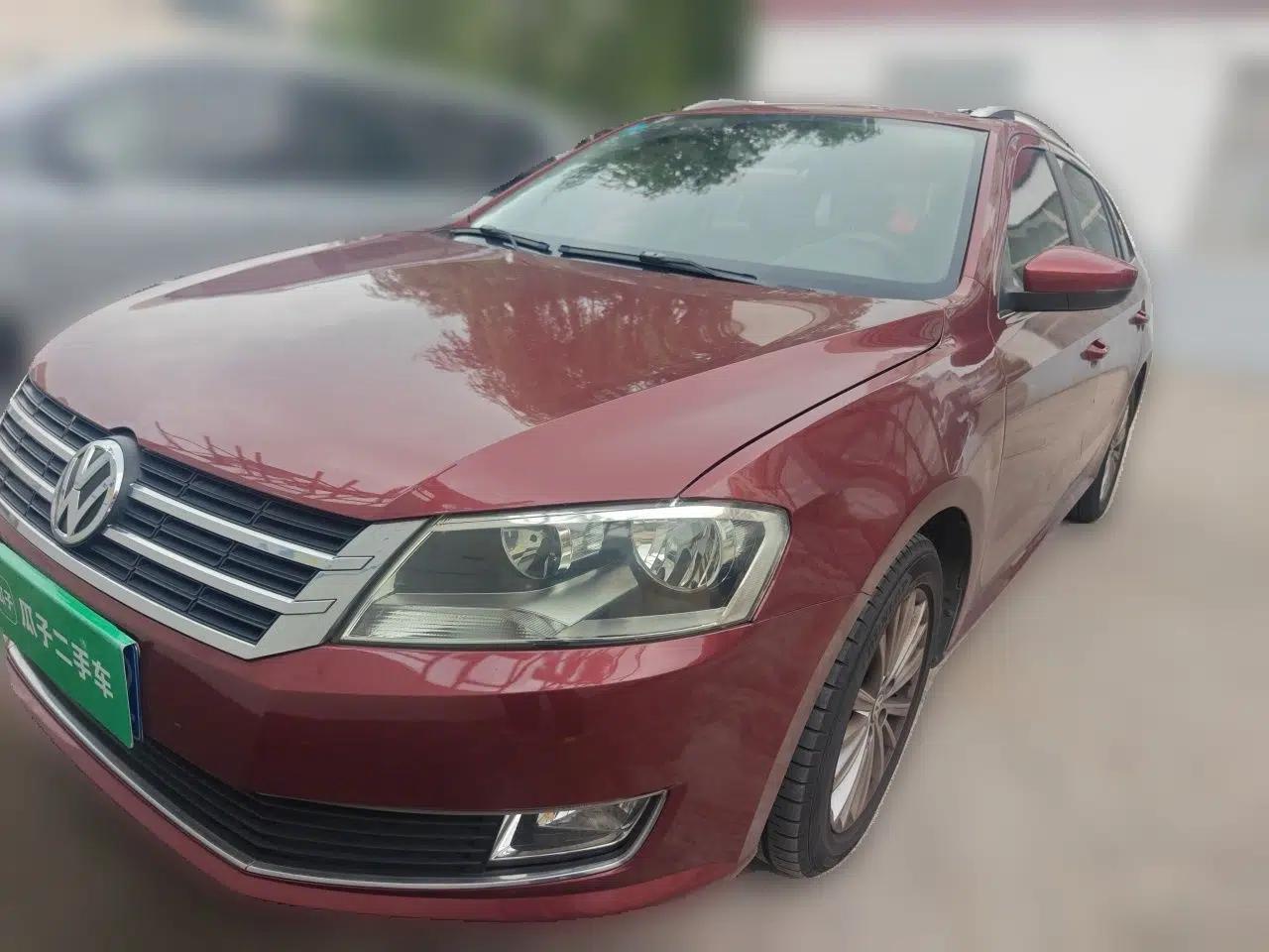 Used Volkswagen Gran Lavida 2013 1.6L Automatic Comfort Model — миниатюра 1