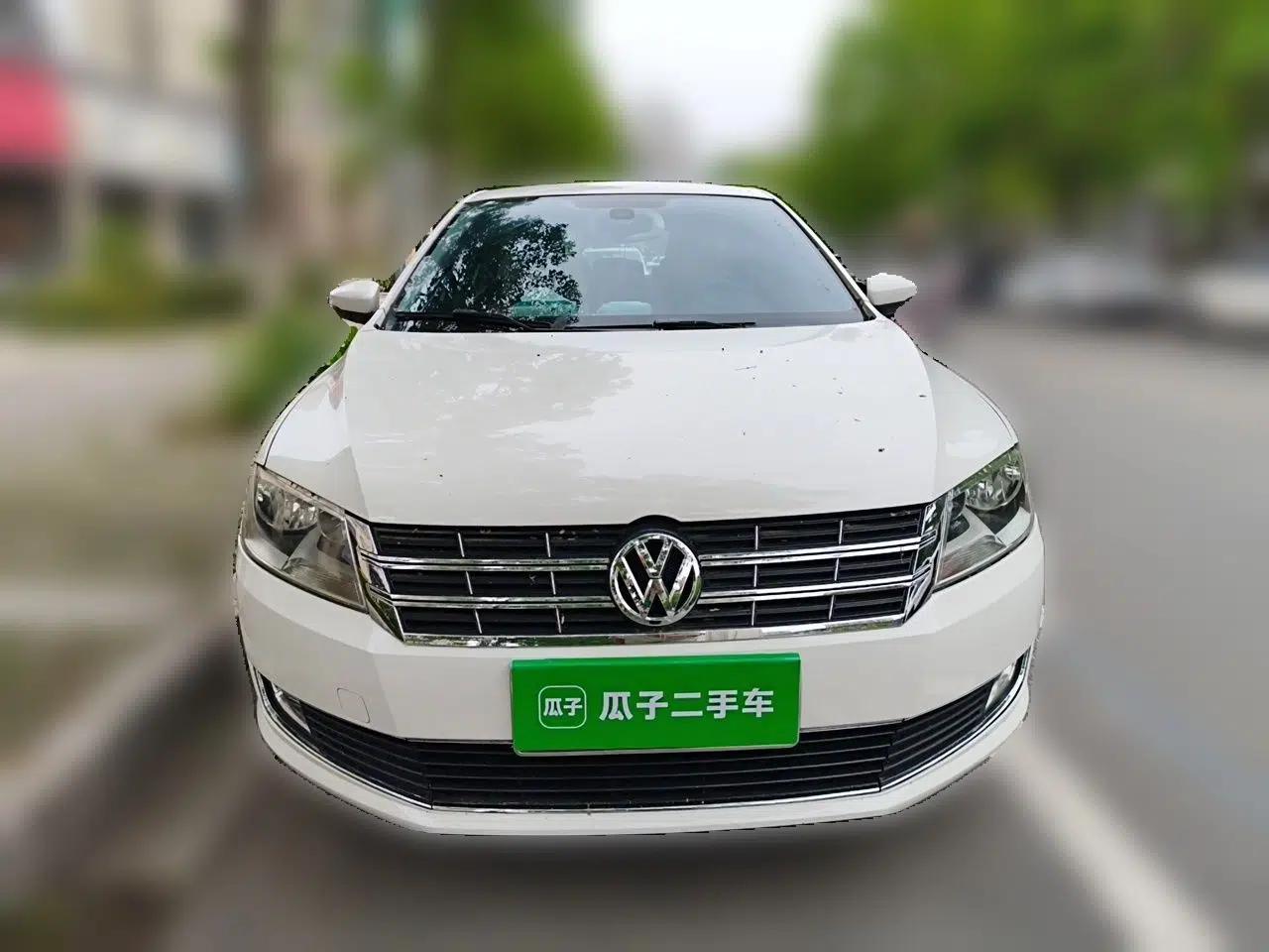 Used Volkswagen Gran Lavida 2013 1.6L Automatic Luxury Model — миниатюра 2