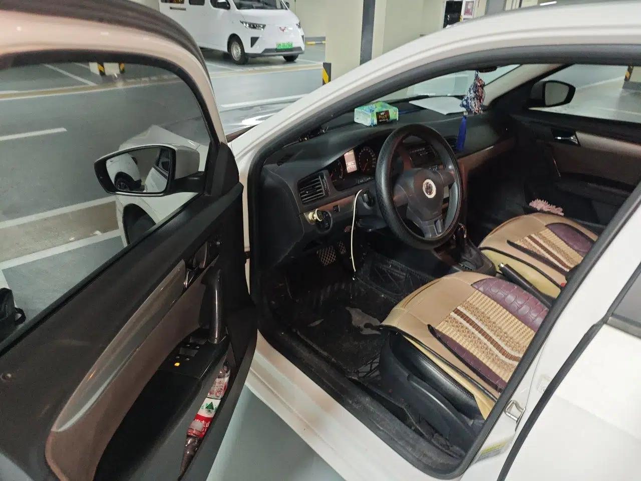 Used Volkswagen Gran Lavida 2013 1.6L Automatic Fashion Model — миниатюра 16