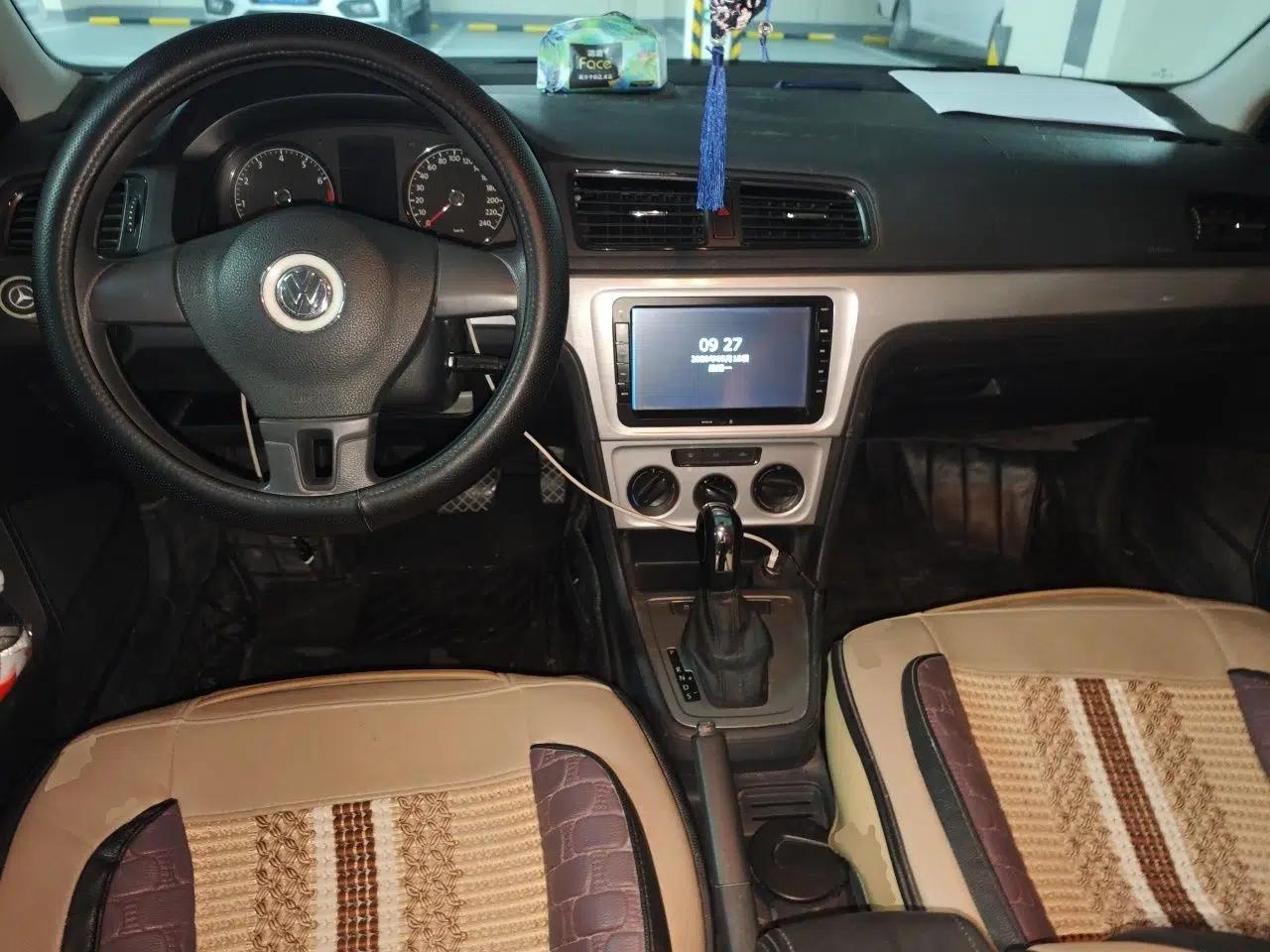 Used Volkswagen Gran Lavida 2013 1.6L Automatic Fashion Model — миниатюра 9