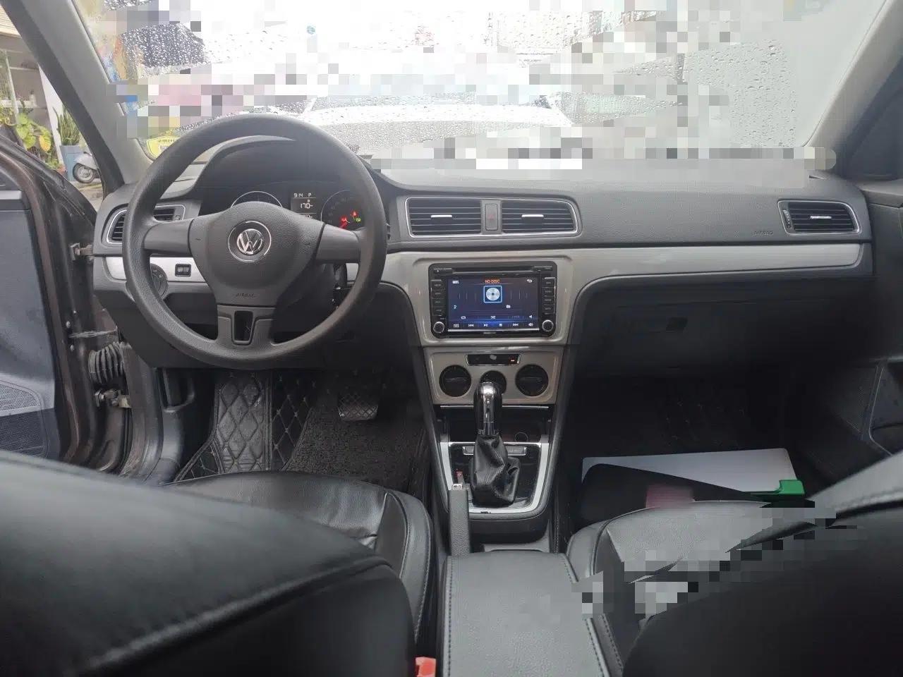 Used Volkswagen Gran Lavida 2013 1.4 TSI Automatic Comfort Model — миниатюра 9