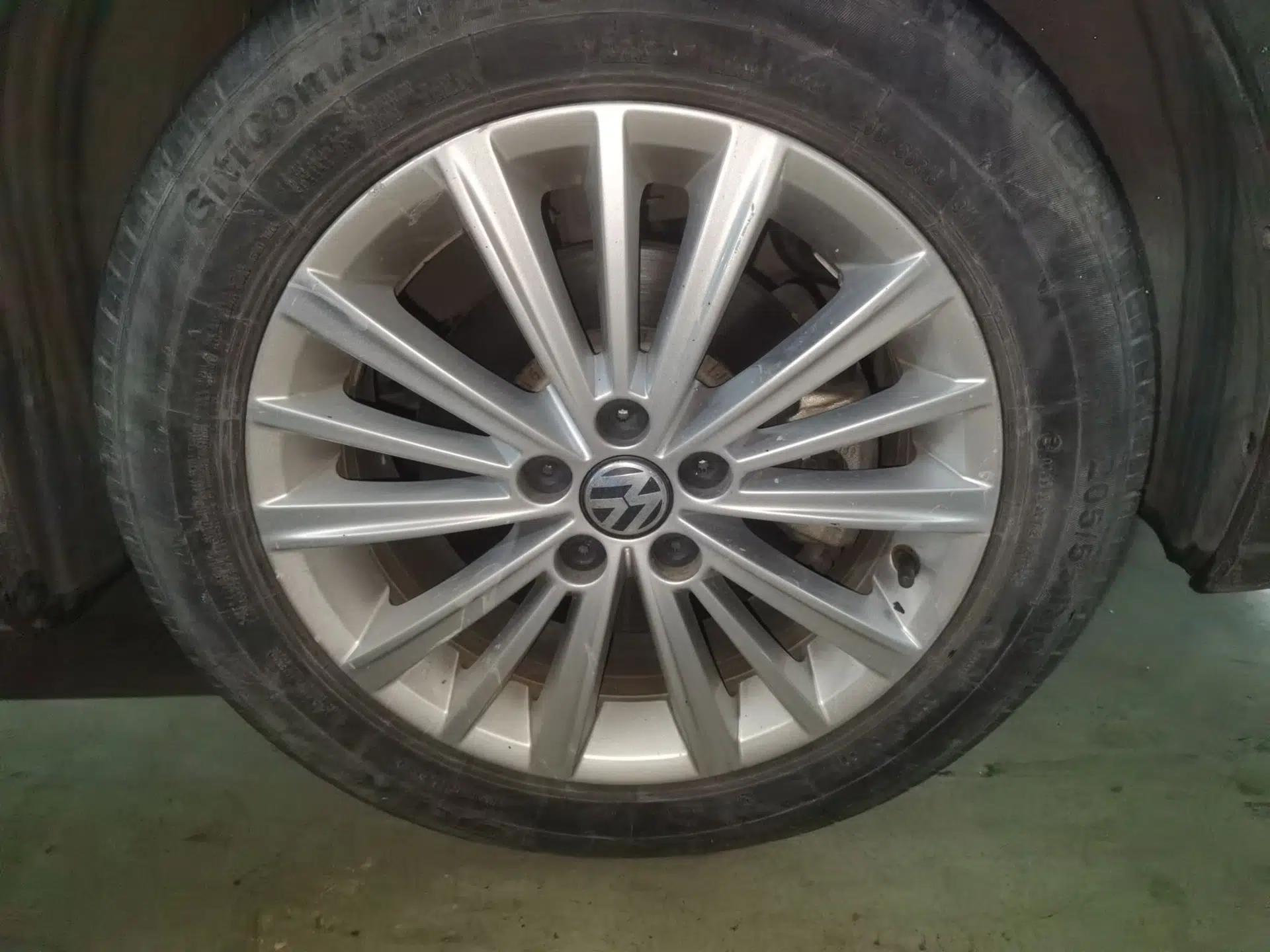 Used Volkswagen Gran Lavida 2013 1.6L Automatic Comfort Model — миниатюра 8