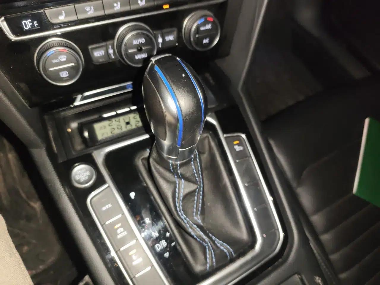Used Volkswagen Variant New Energy 2019 GTE model — миниатюра 14