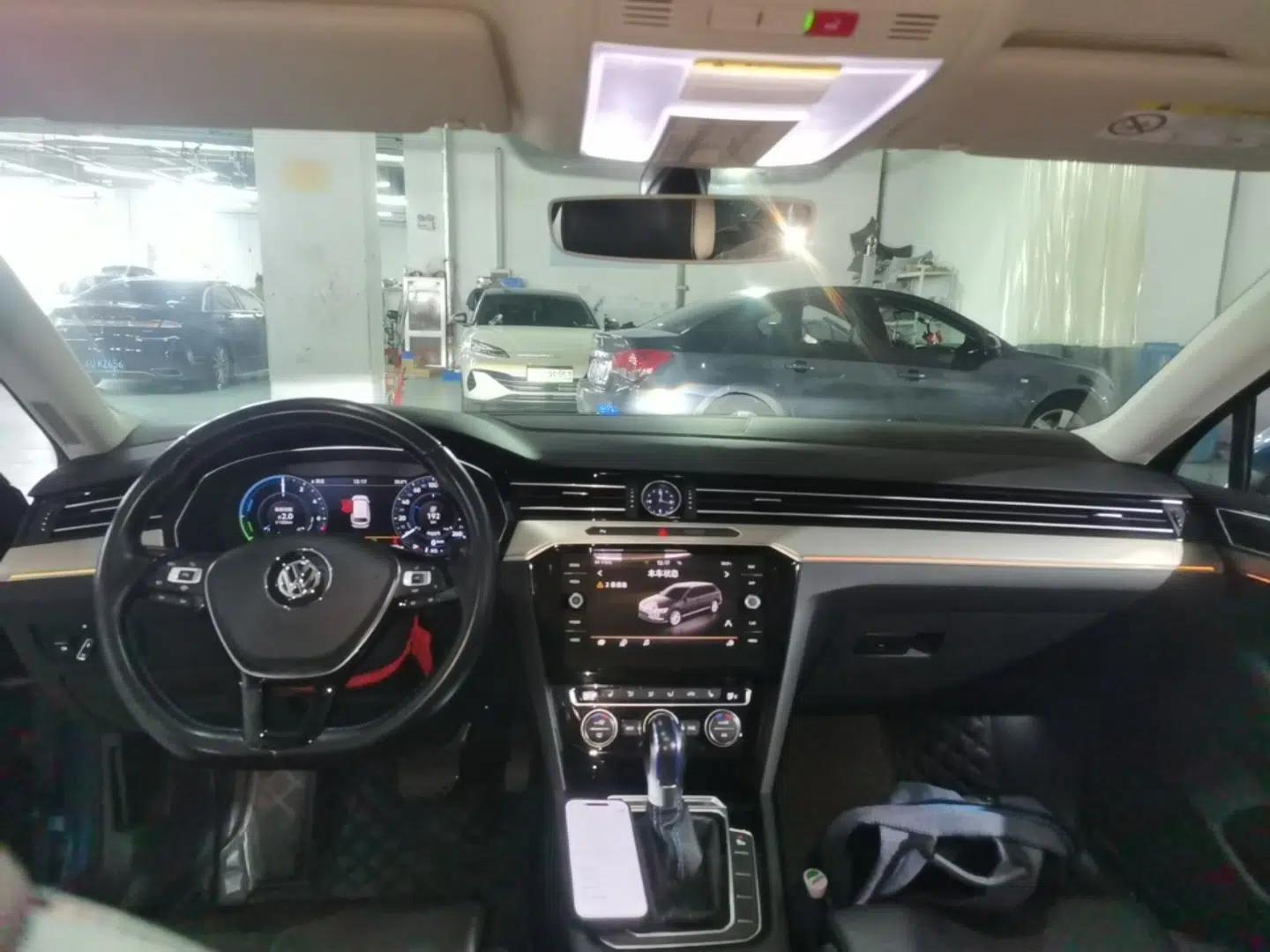 Used Volkswagen Variant New Energy 2019 GTE model — миниатюра 19