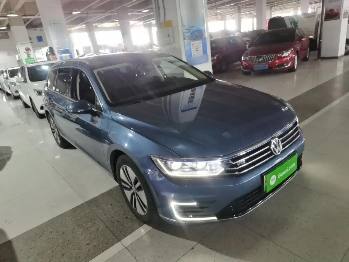 Used Volkswagen Variant New Energy 2019 GTE model — миниатюра 3