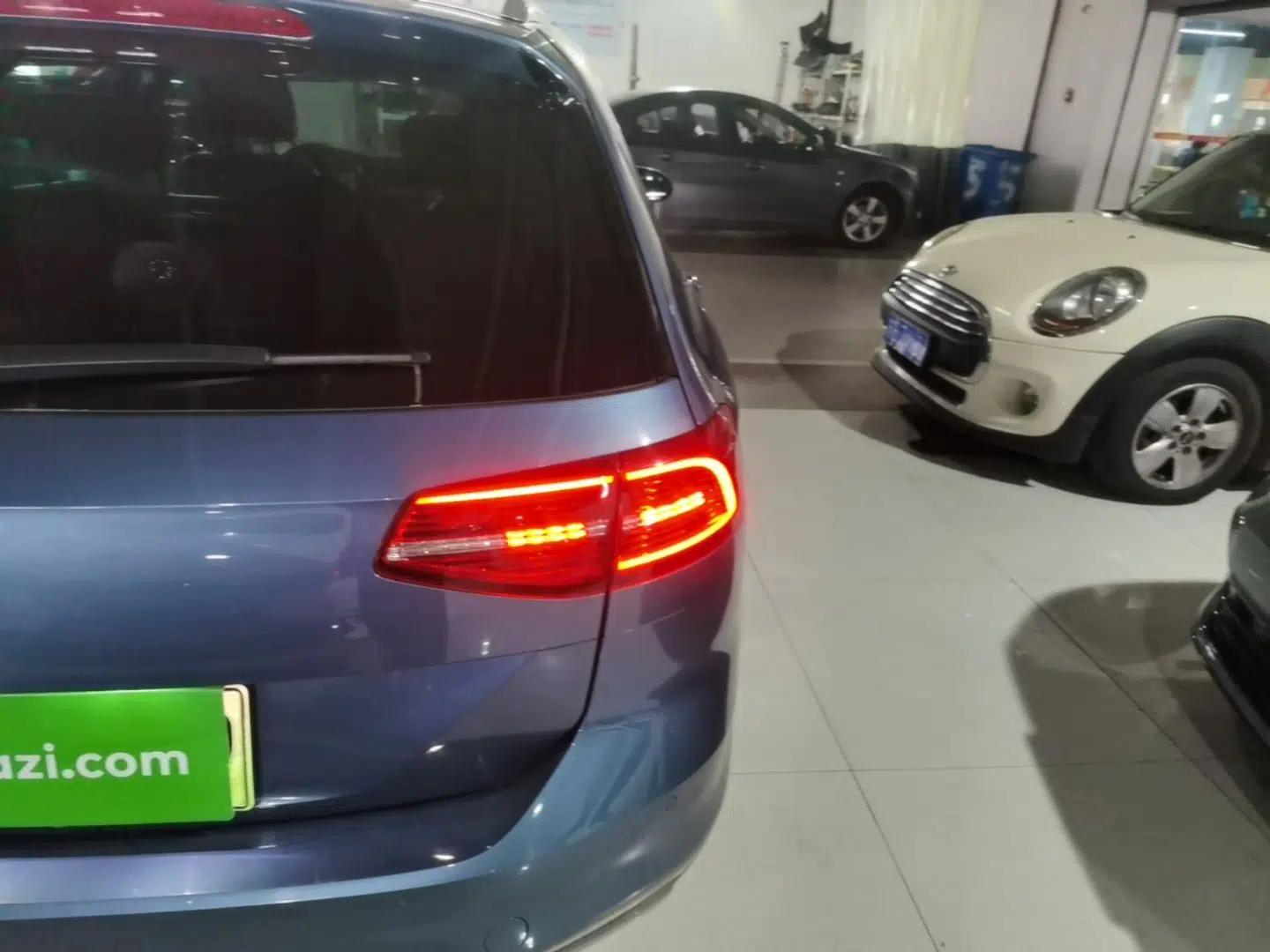 Used Volkswagen Variant New Energy 2019 GTE model — миниатюра 9