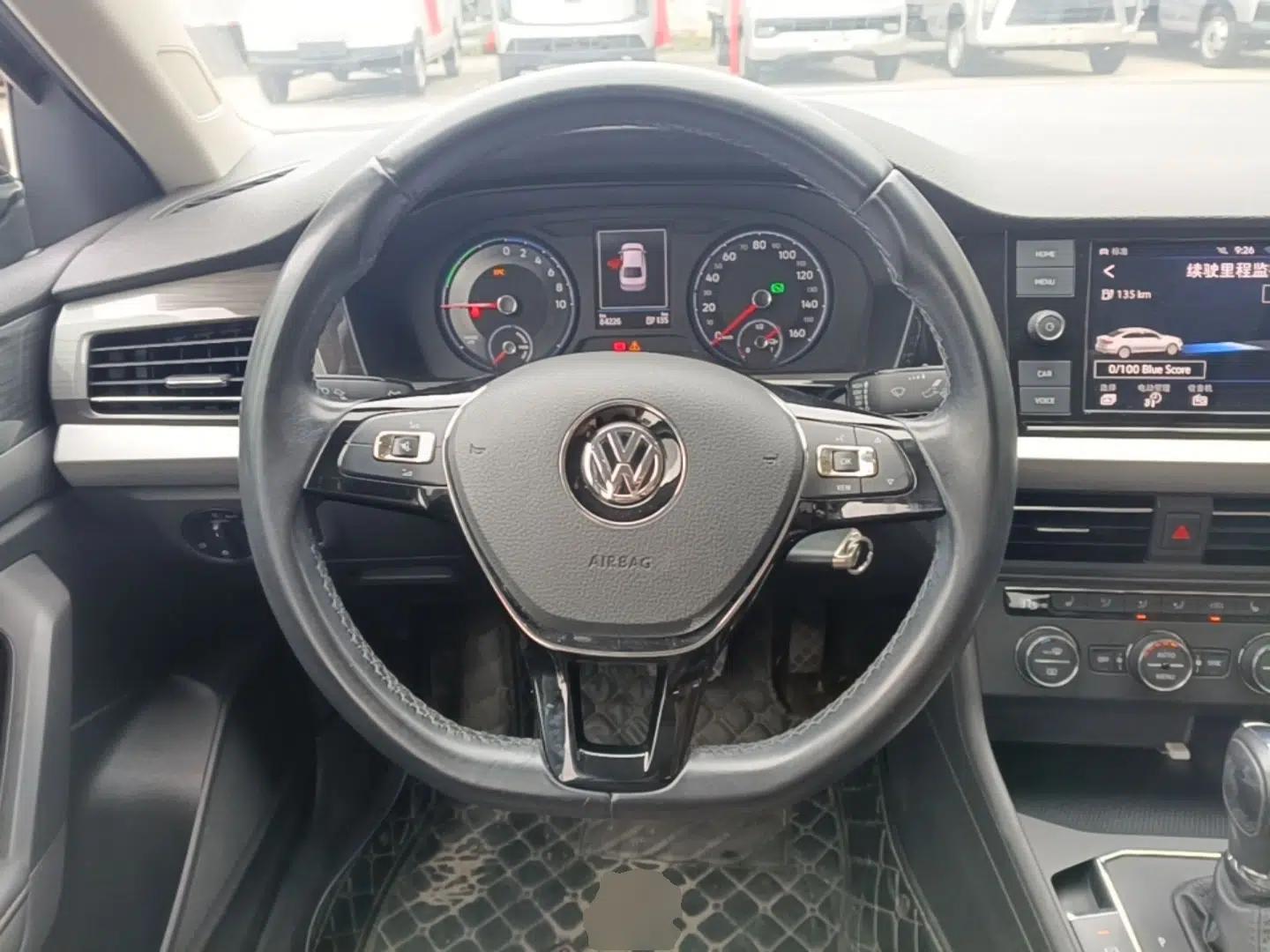 Used Volkswagen Lavida Pure Electric 2019 Enjoyment Edition — миниатюра 18