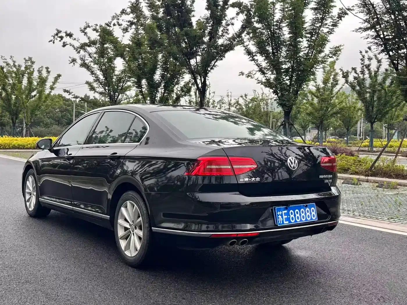 2017 Volkswagen Magotan 330TSI DSG Leading Edition — миниатюра 7