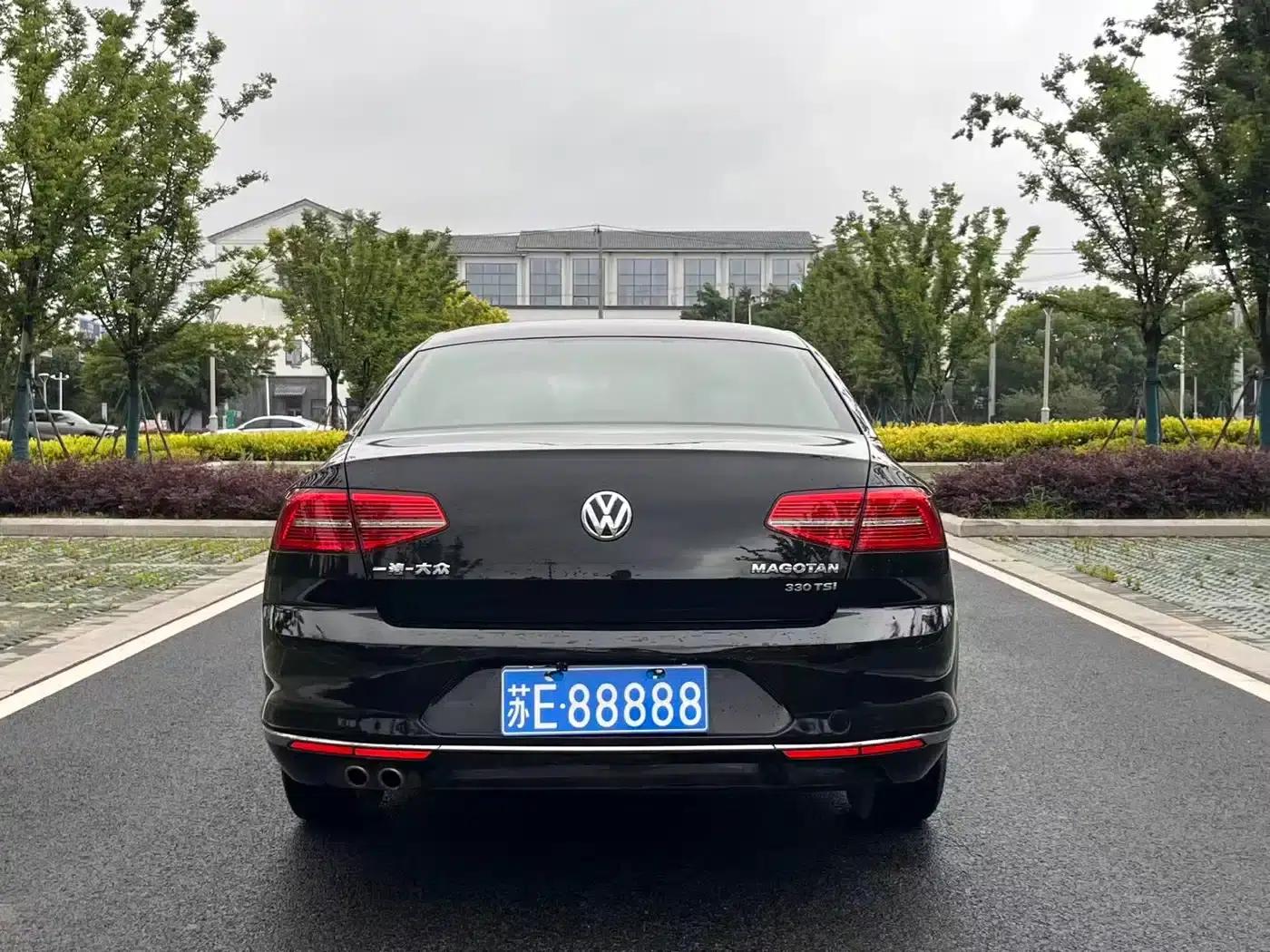 2017 Volkswagen Magotan 330TSI DSG Leading Edition — миниатюра 8