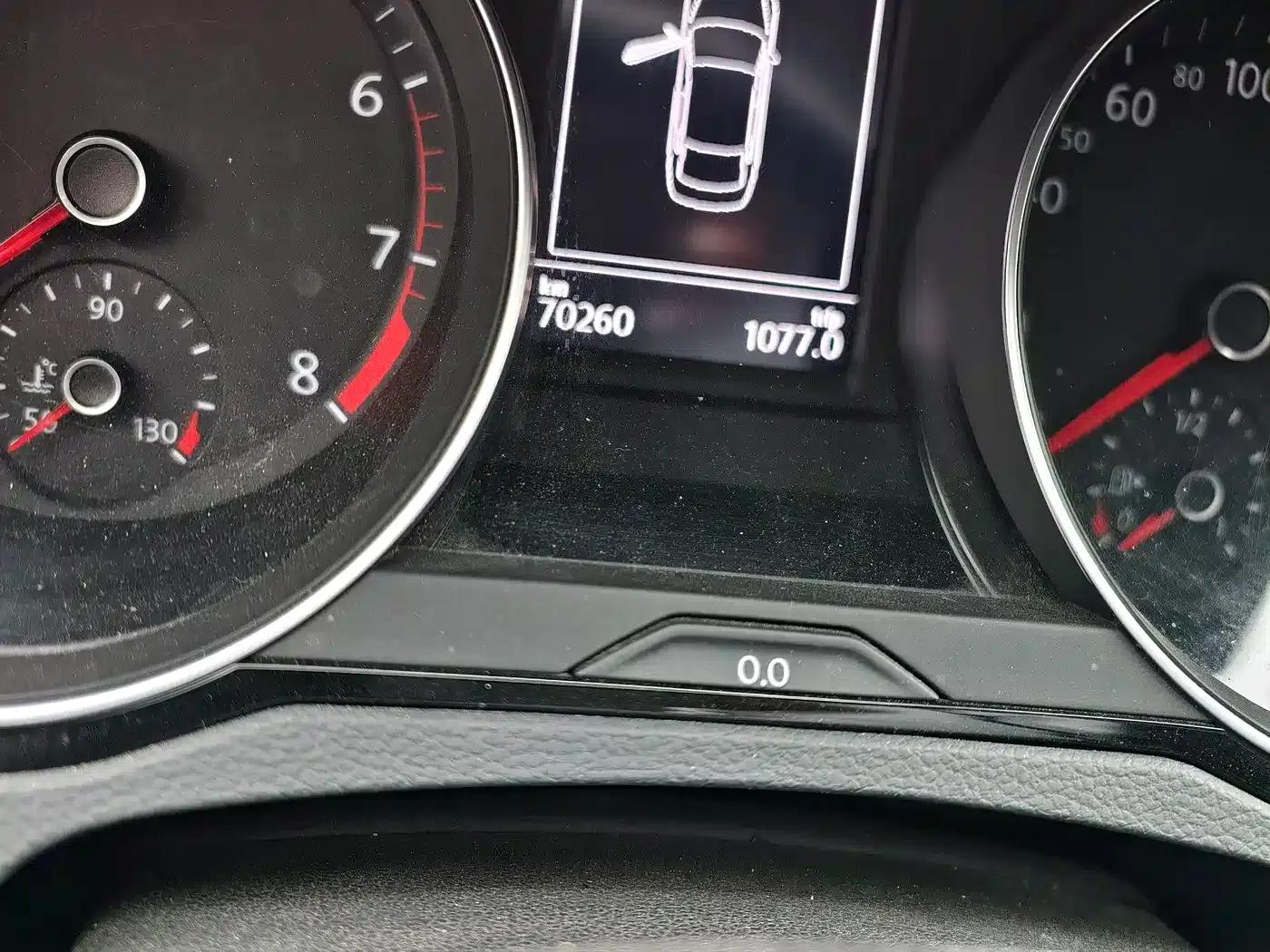 2020 Volkswagen Passat 330TSI DSG Leading Edition — миниатюра 7