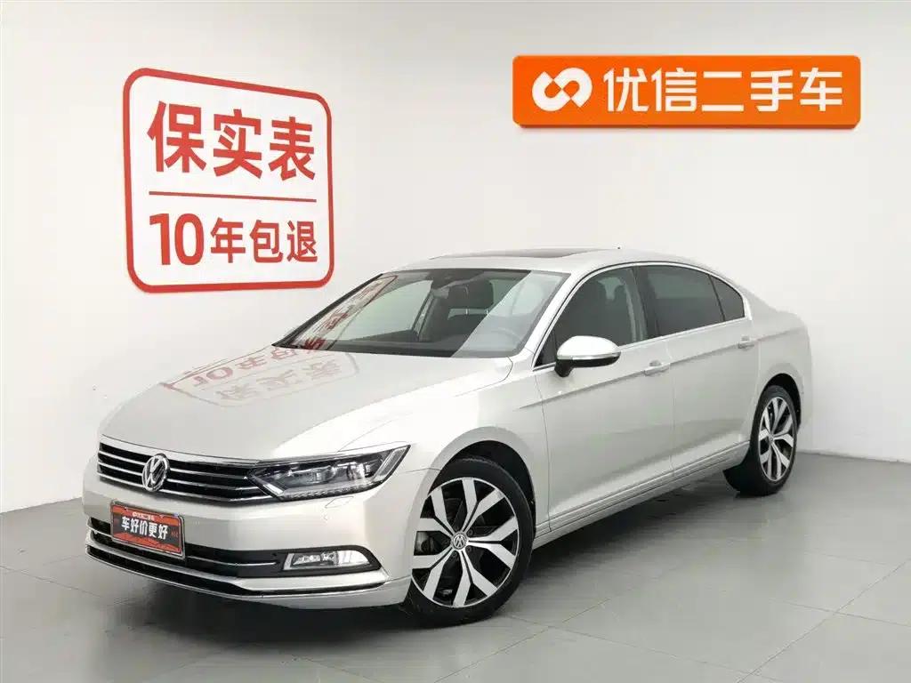 2017 Volkswagen Passat 380TSI DSG Premium — миниатюра 1