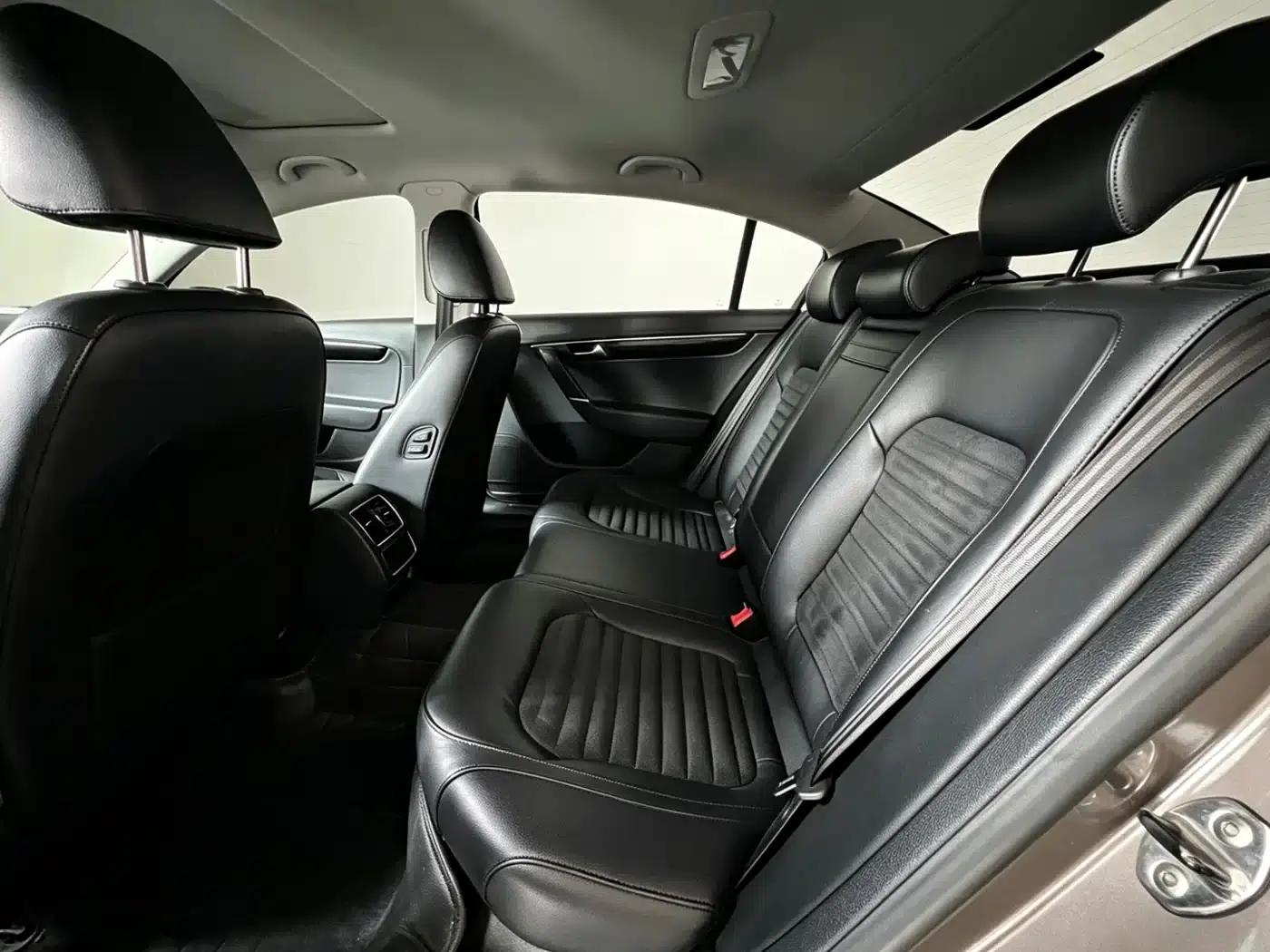 2015 Volkswagen Passat 2.0TSI Luxury — миниатюра 13
