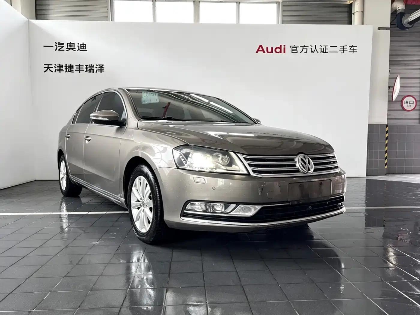 2015 Volkswagen Passat 2.0TSI Luxury — миниатюра 3