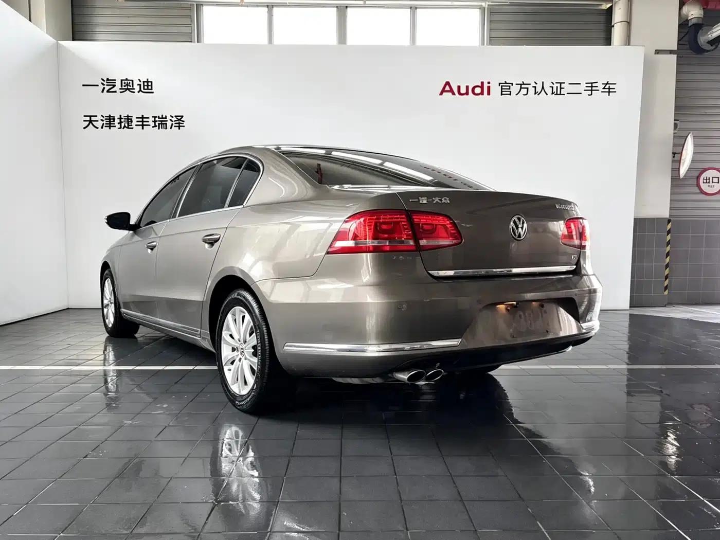 2015 Volkswagen Passat 2.0TSI Luxury — миниатюра 7