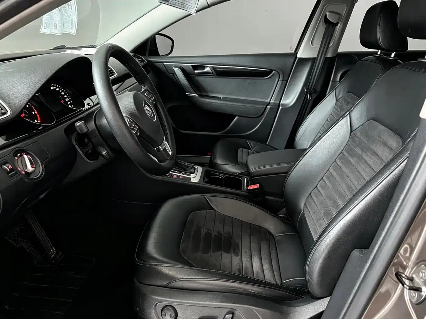 2015 Volkswagen Passat 2.0TSI Luxury — миниатюра 10