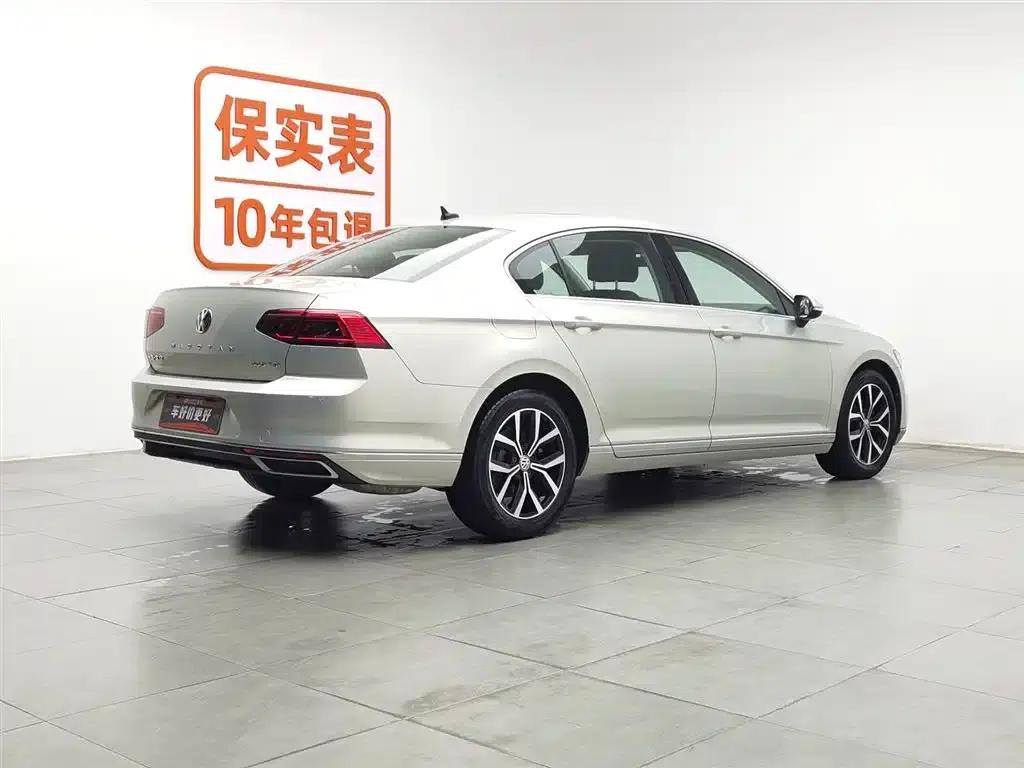 2020 Volkswagen Passat 330TSI DSG Leading Edition — миниатюра 2