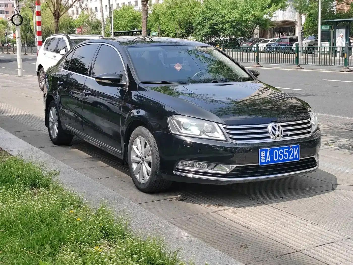 2015 Volkswagen Magotan Facelift 1.8TSI Luxury Model — миниатюра 1