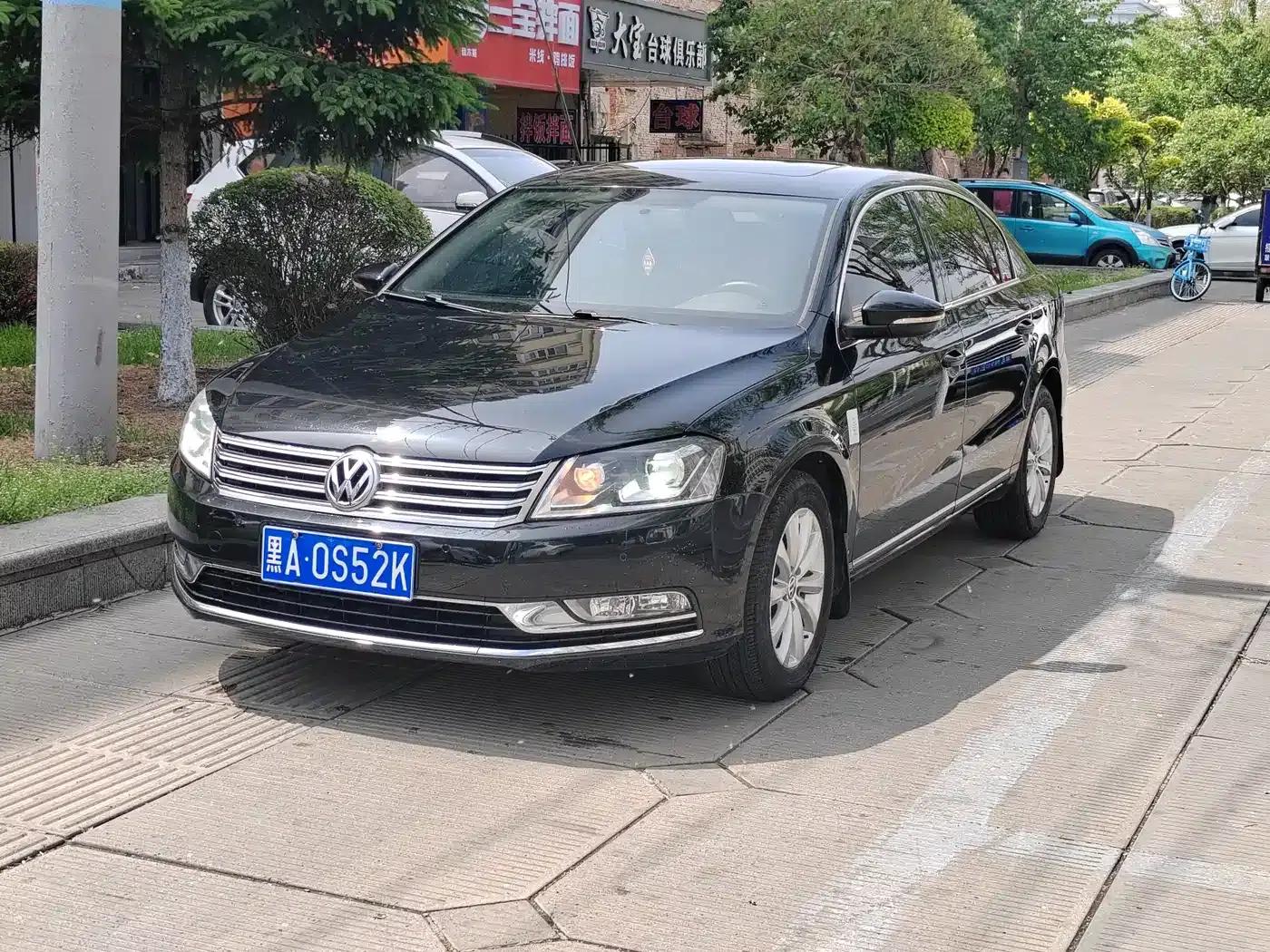 2015 Volkswagen Magotan Facelift 1.8TSI Luxury Model — миниатюра 3
