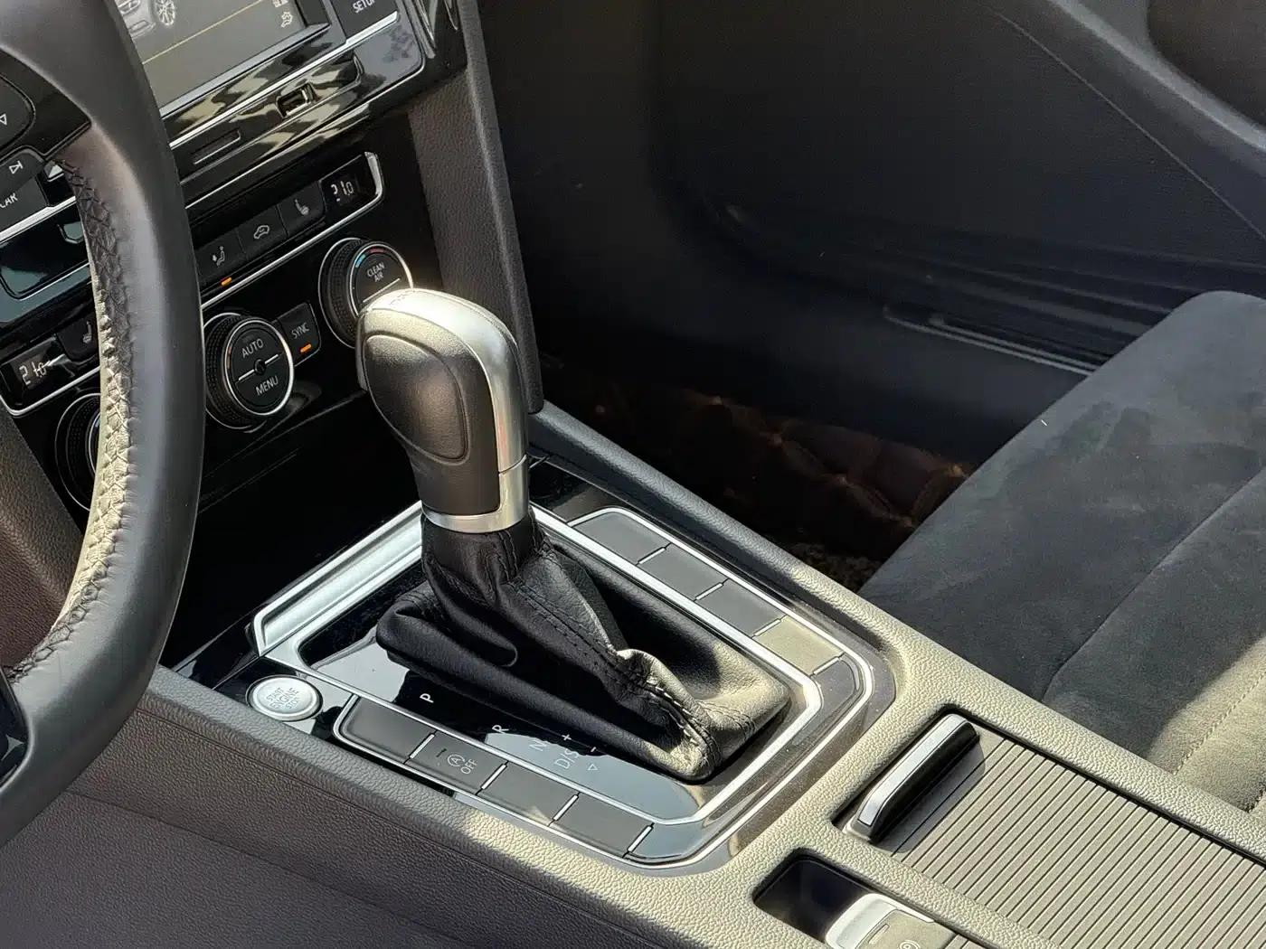 2018 Volkswagen Magotan 330TSI DSG Luxury — миниатюра 15