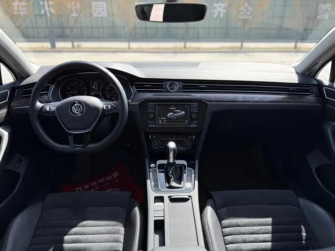 2018 Volkswagen Magotan 330TSI DSG Luxury — миниатюра 28