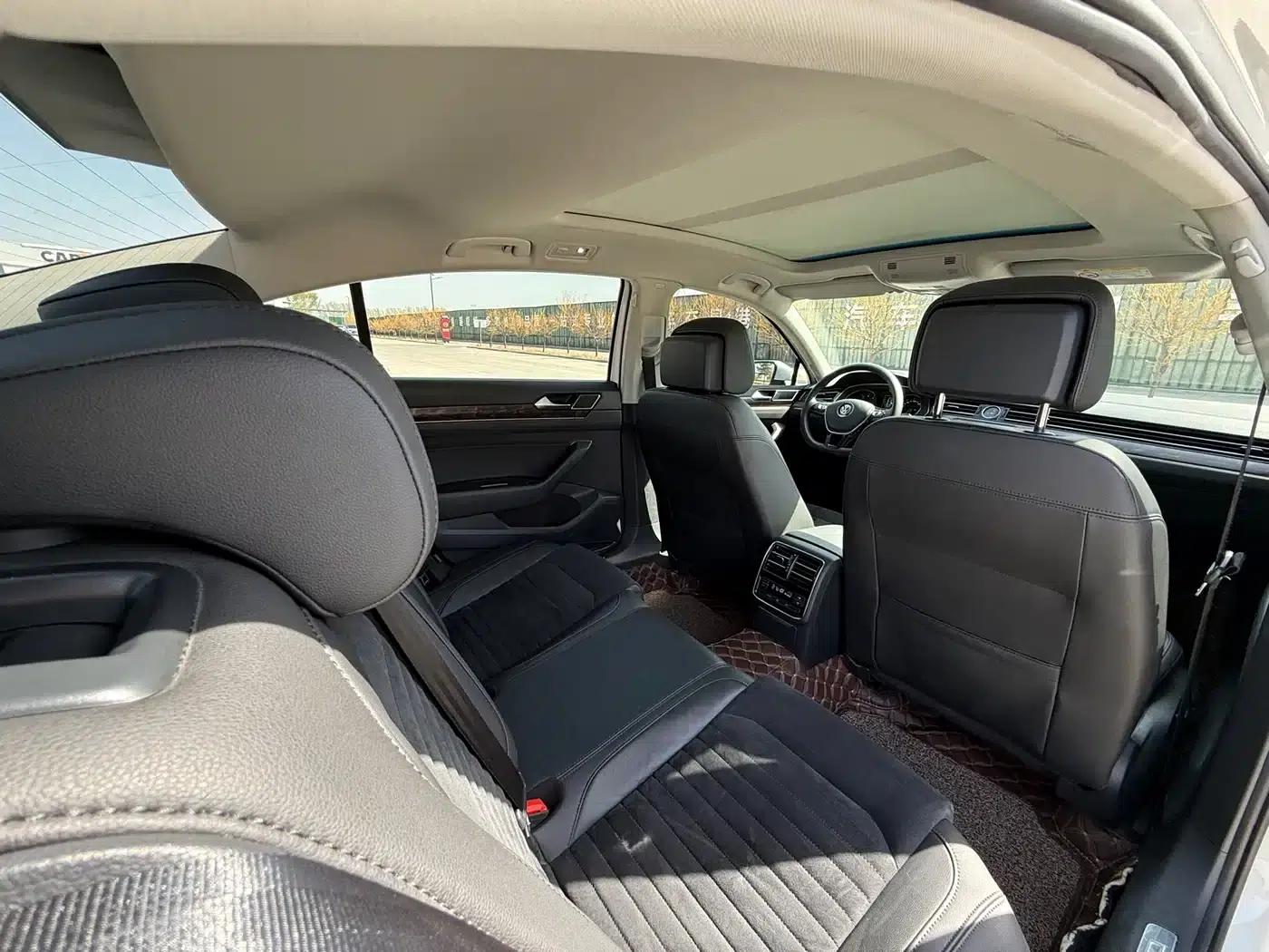 2018 Volkswagen Magotan 330TSI DSG Luxury — миниатюра 34