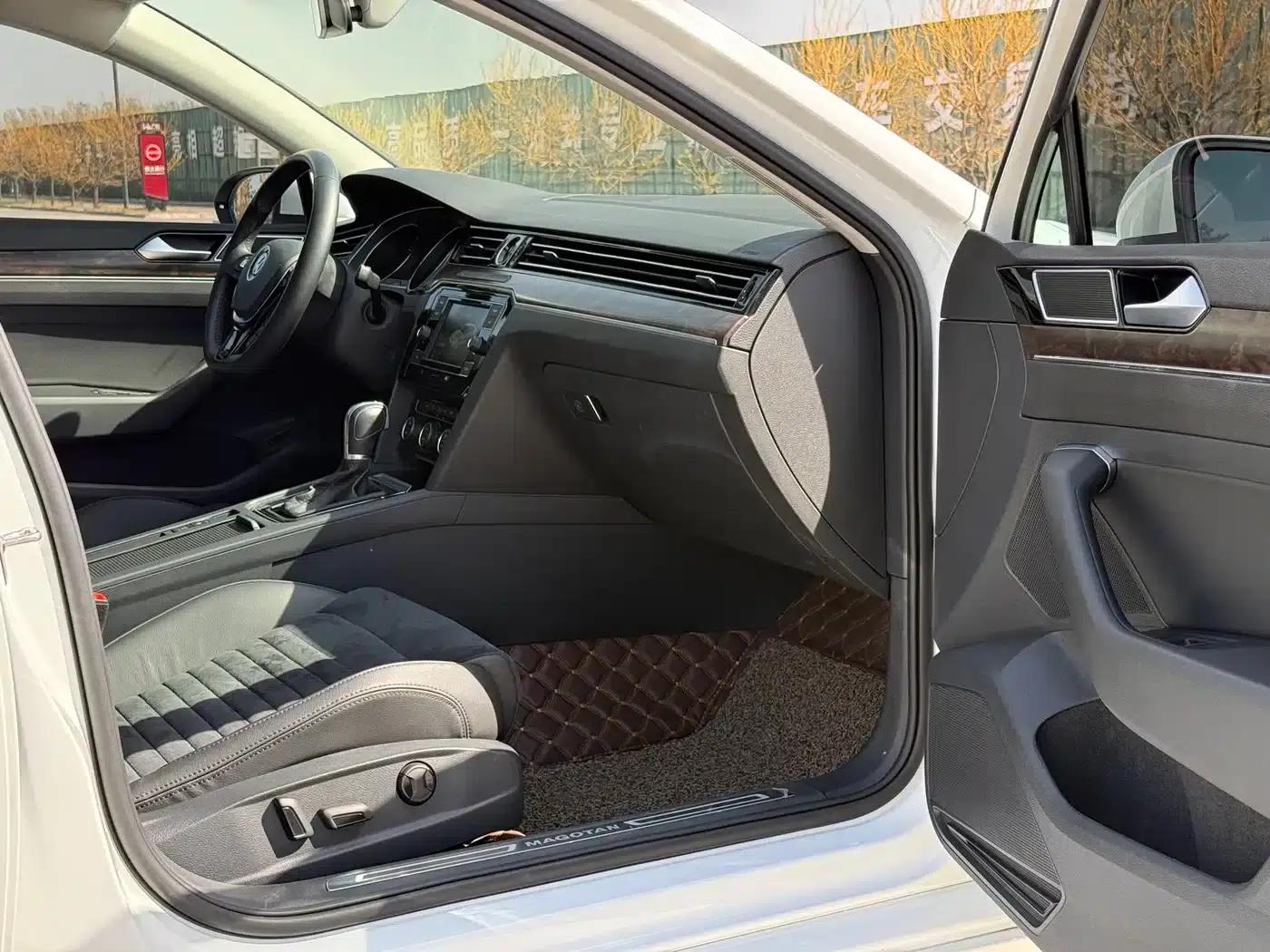 2018 Volkswagen Magotan 330TSI DSG Luxury — миниатюра 35