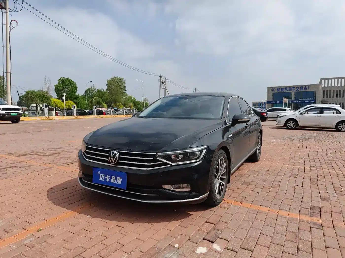 2020 Volkswagen Passat 330TSI DSG Luxury — миниатюра 12