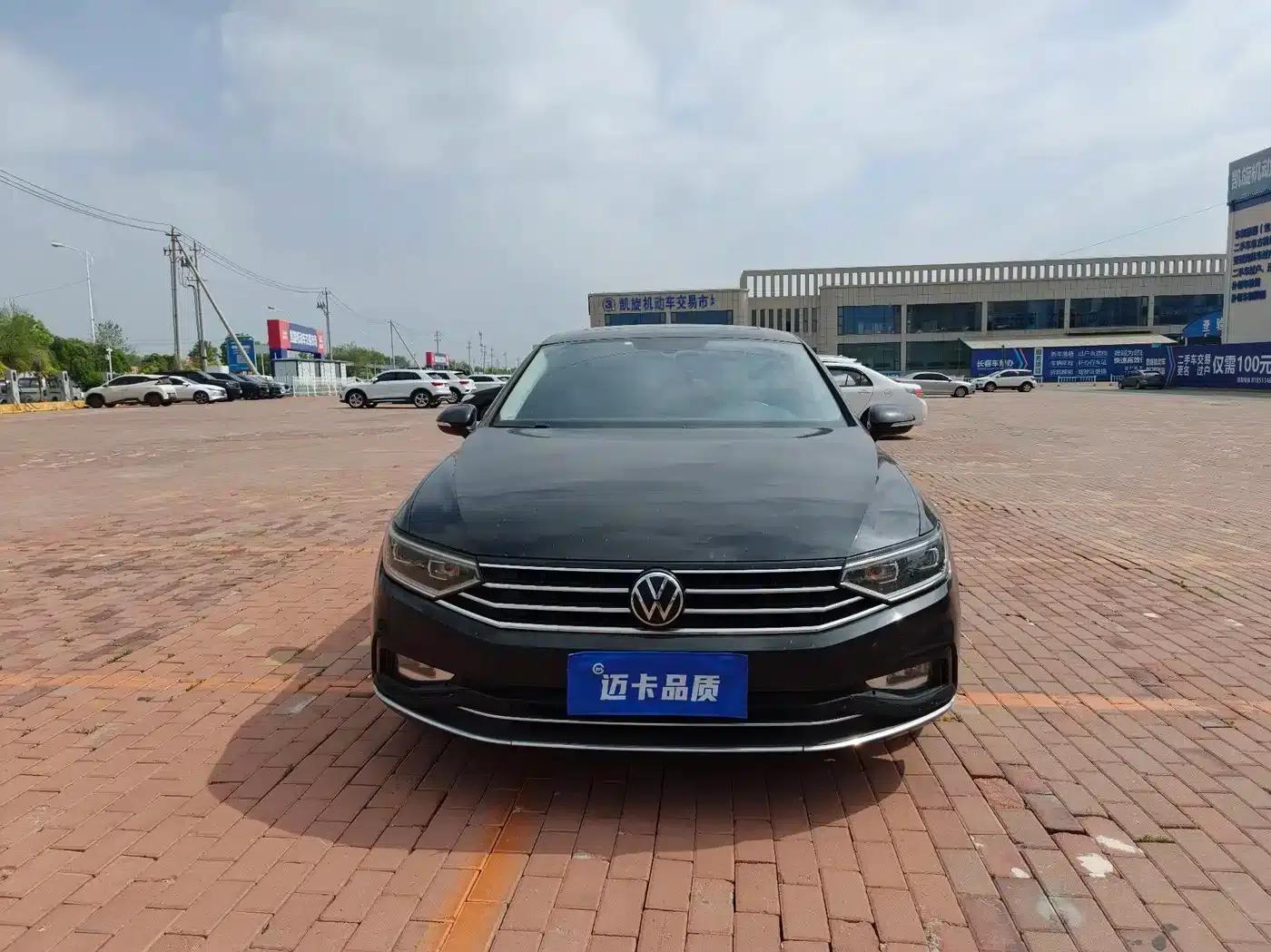 2020 Volkswagen Passat 330TSI DSG Luxury — миниатюра 13