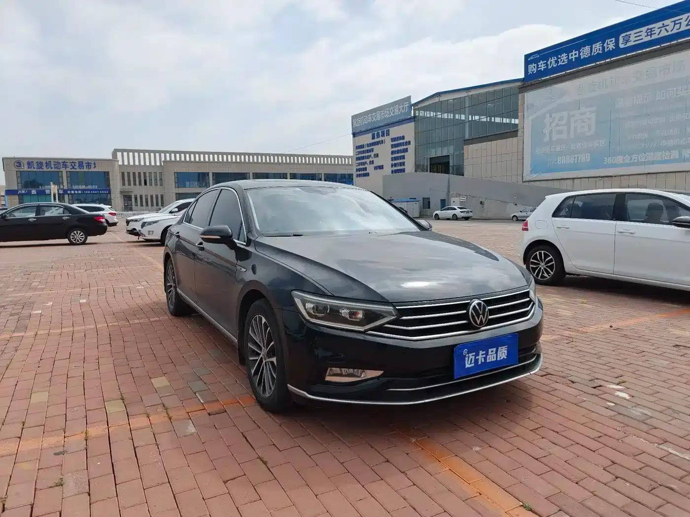 2020 Volkswagen Passat 330TSI DSG Luxury — миниатюра 14