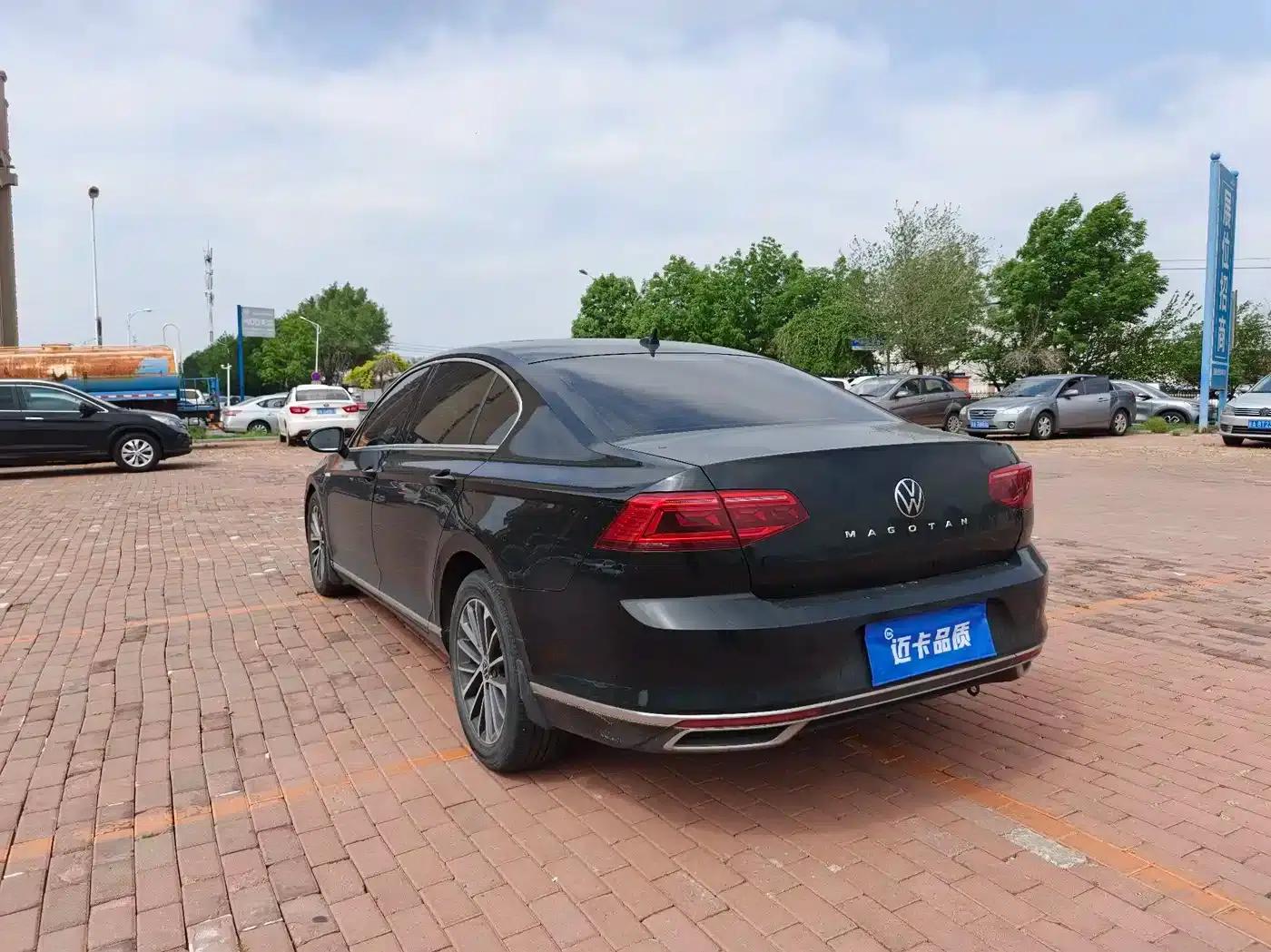 2020 Volkswagen Passat 330TSI DSG Luxury — миниатюра 9